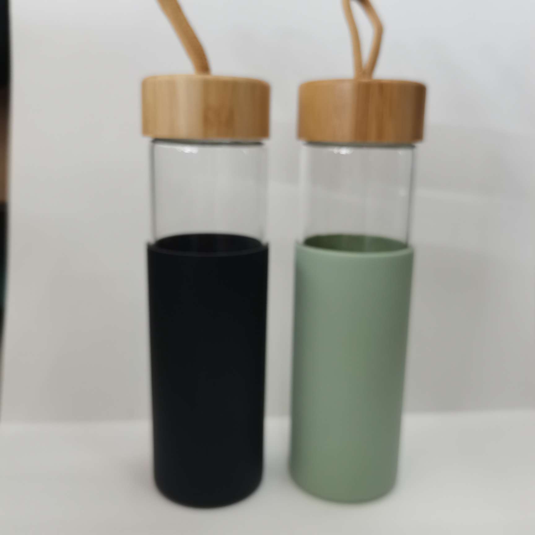 Glass tall borosilicate glass water glass bamboo cover glass silicone glass wide mouth glass 500ml glass thumbnail