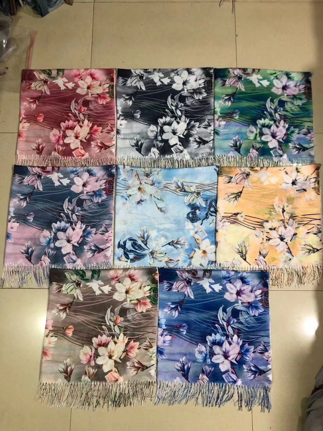 Scarfflower