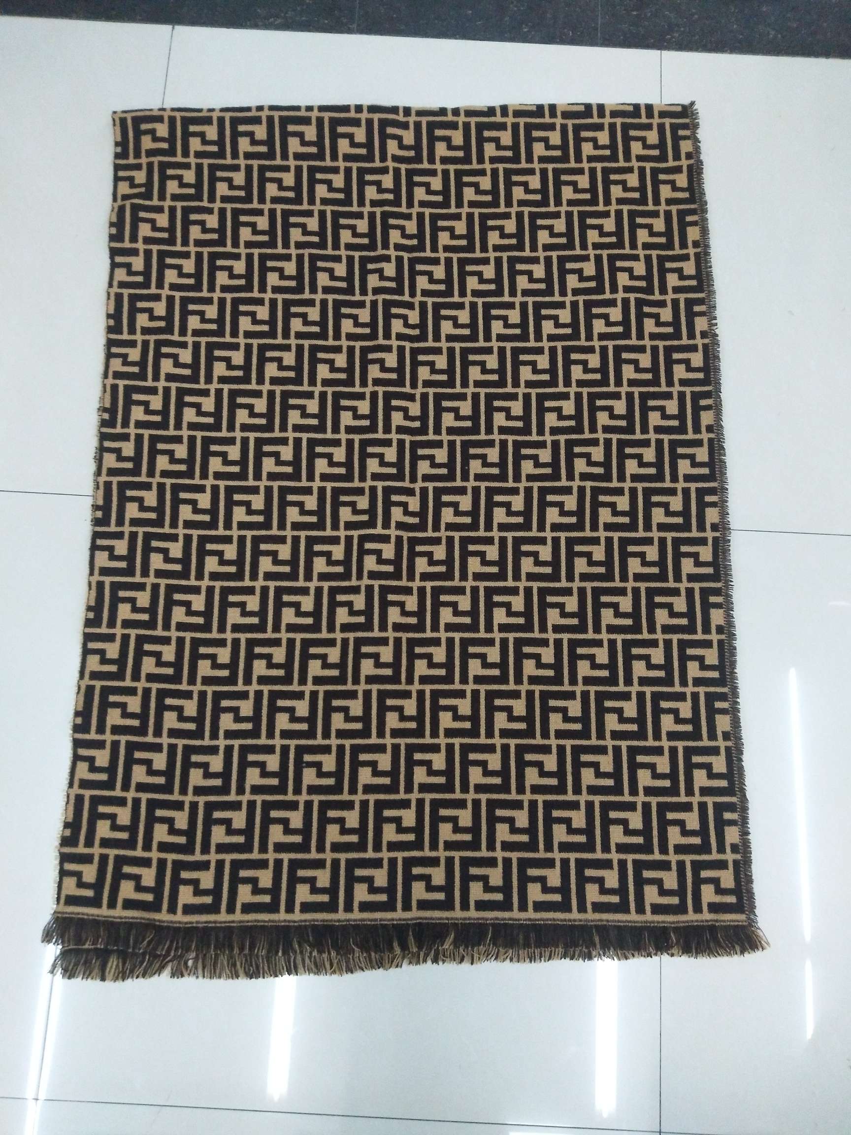 Scarf 205