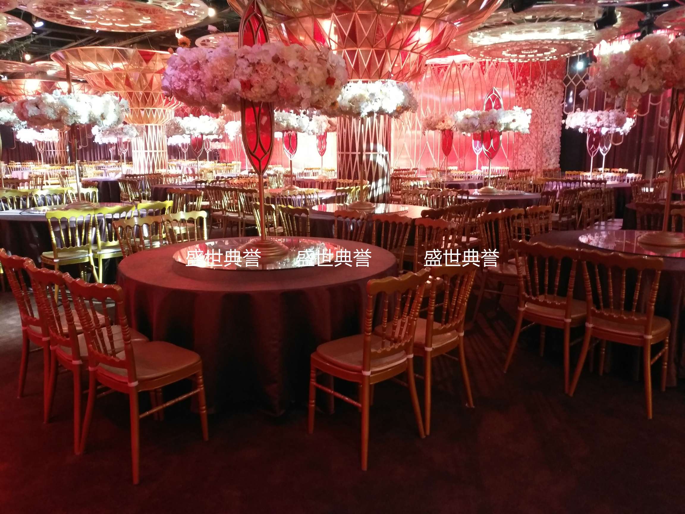 三亚度假酒店户外婚礼竹节椅饭店宴会厅铝合金椅子外贸婚庆皇冠椅详情图19