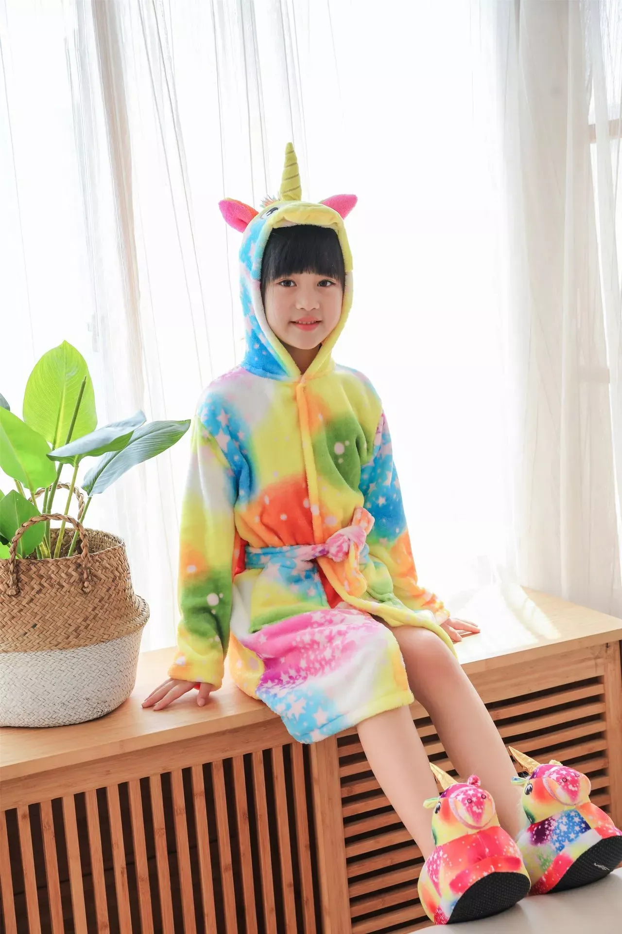Children's flannel bathrobes for autumn and winter warmth, animal pajamas, and home wear detail image 10