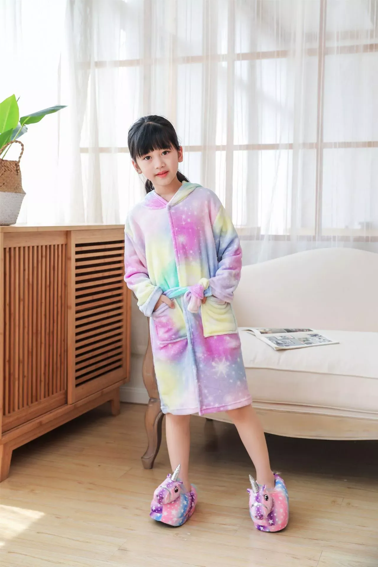 Children's flannel bathrobes for autumn and winter warmth, animal pajamas, and home wear detail image 8