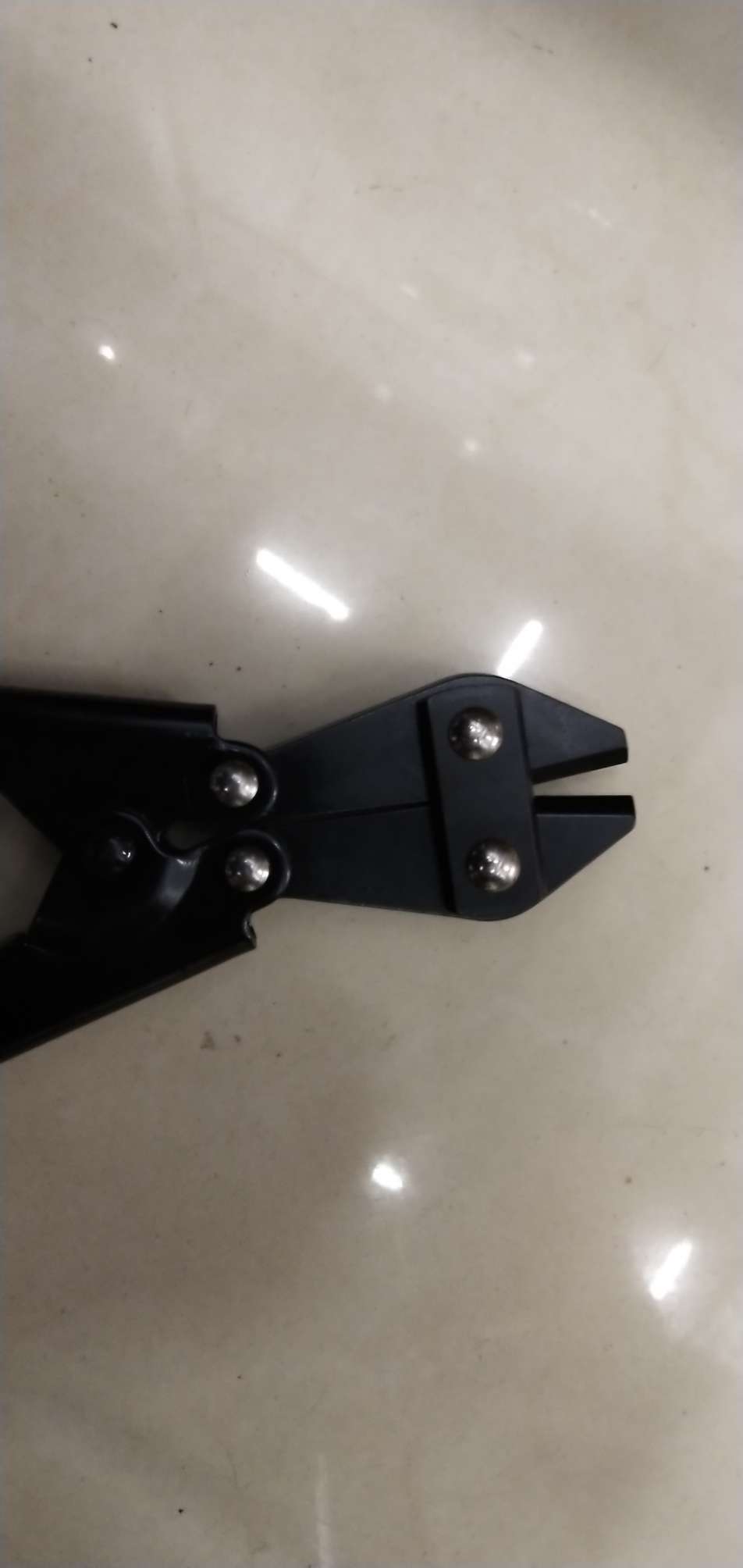 Mini Wire Cutters Application Scenario