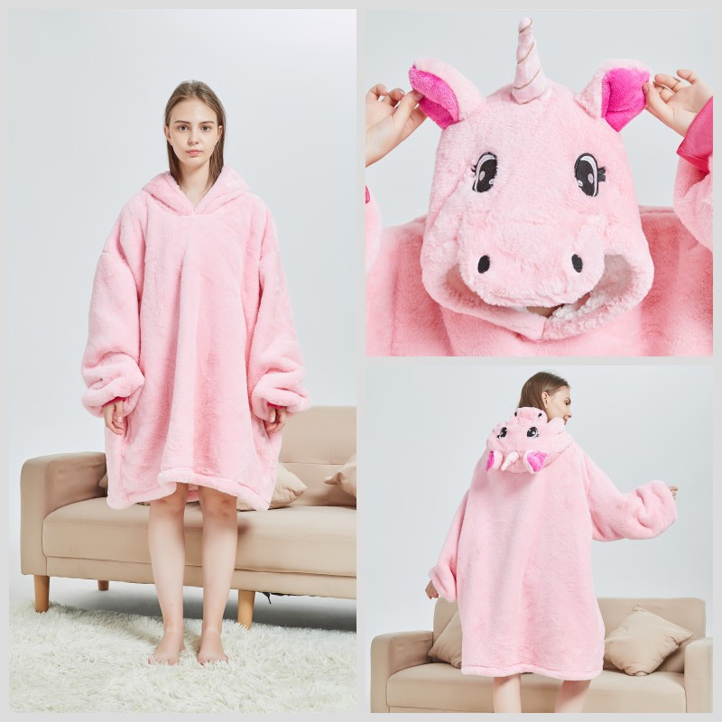 Unicorn Tianma bathrobe, Duopeng flannel lambskin thickened cold-proof and warm pajamas new style Application Scenario