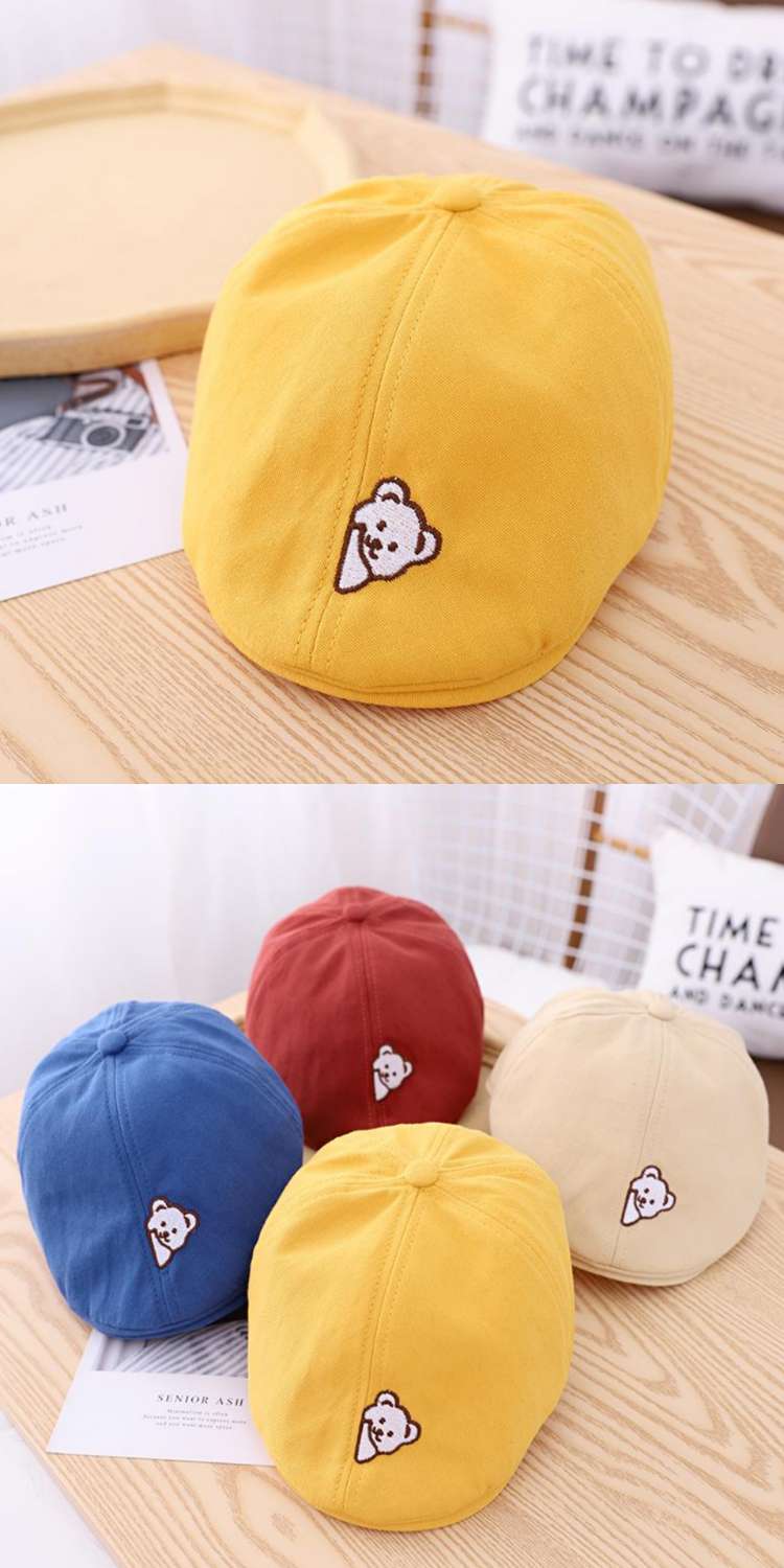 Bear Cap details Picture