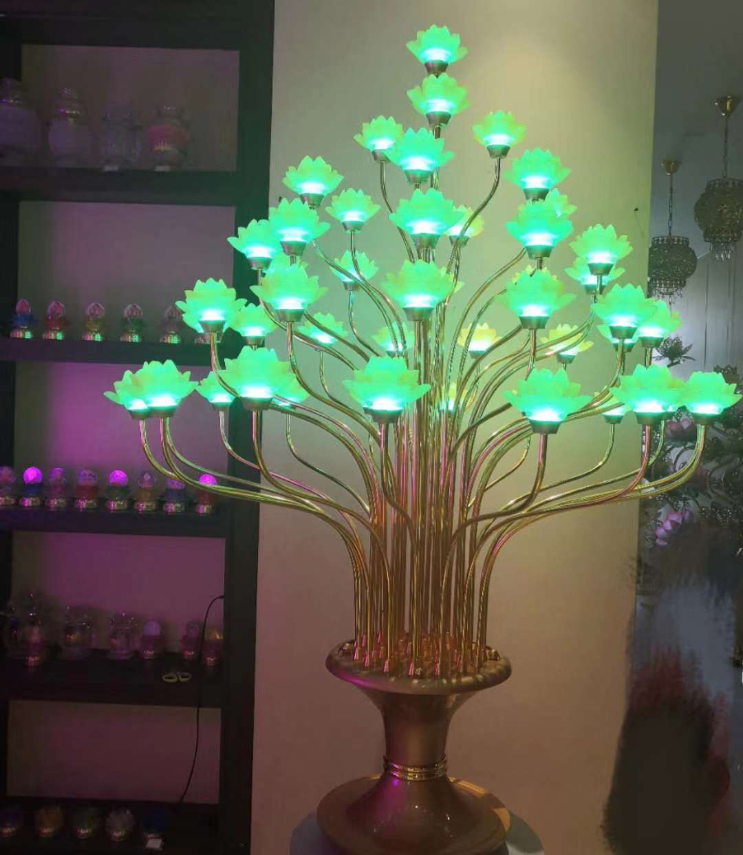 49-grade crystal chandelier