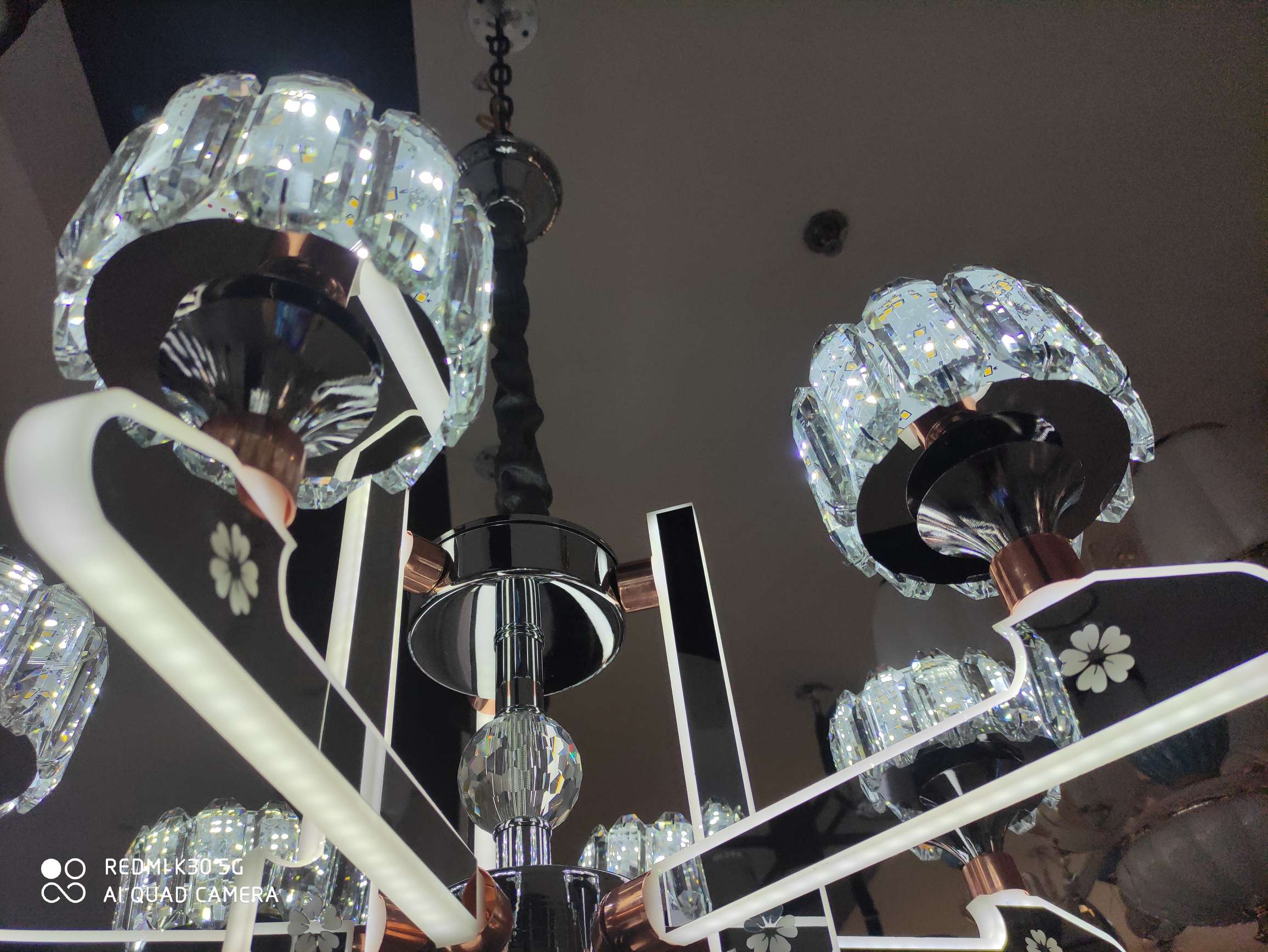 火树银花系列水晶柱 6头吊灯细节图