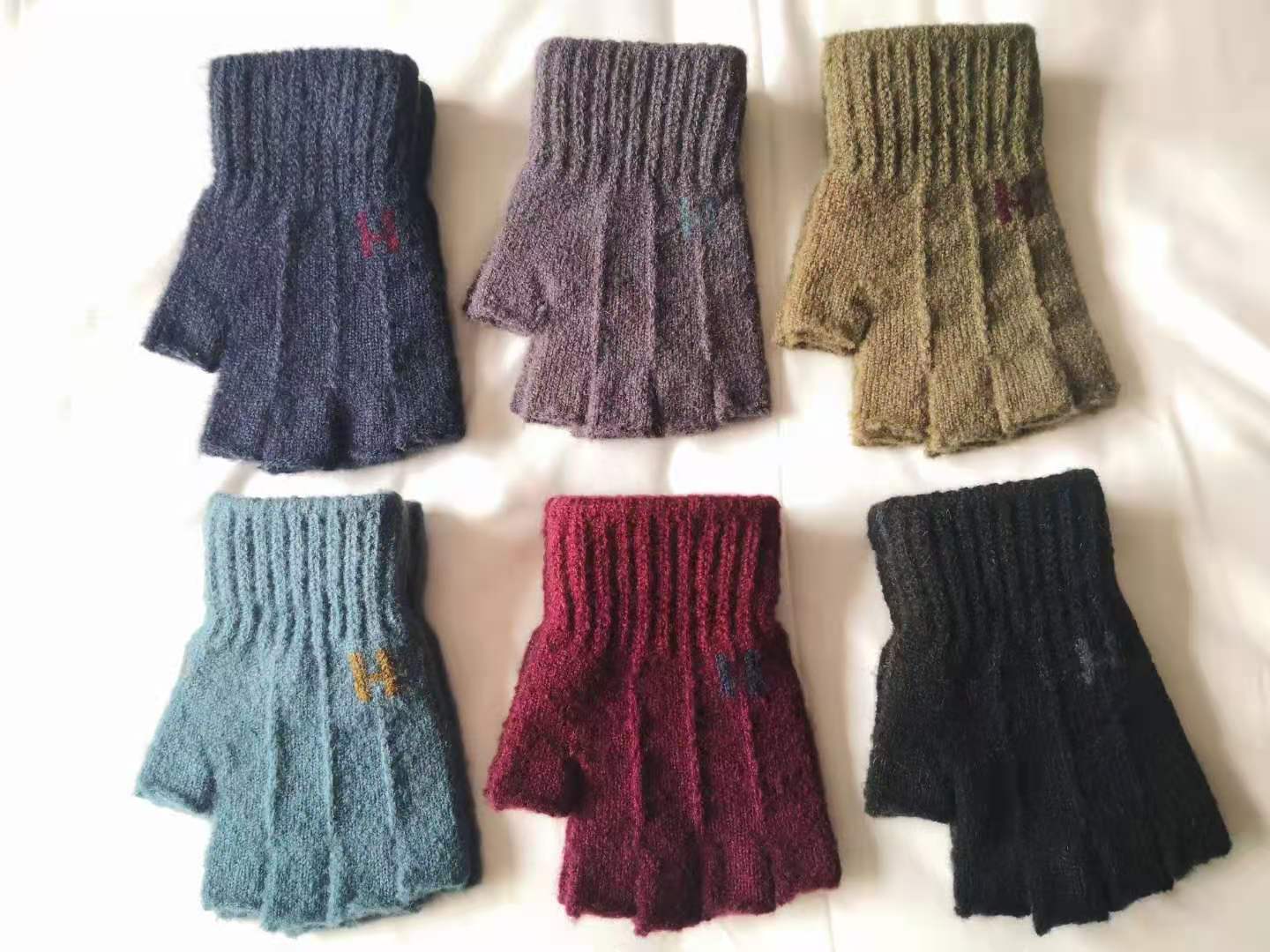 男士半指大提花手套写字手套学生手套厂家直销图