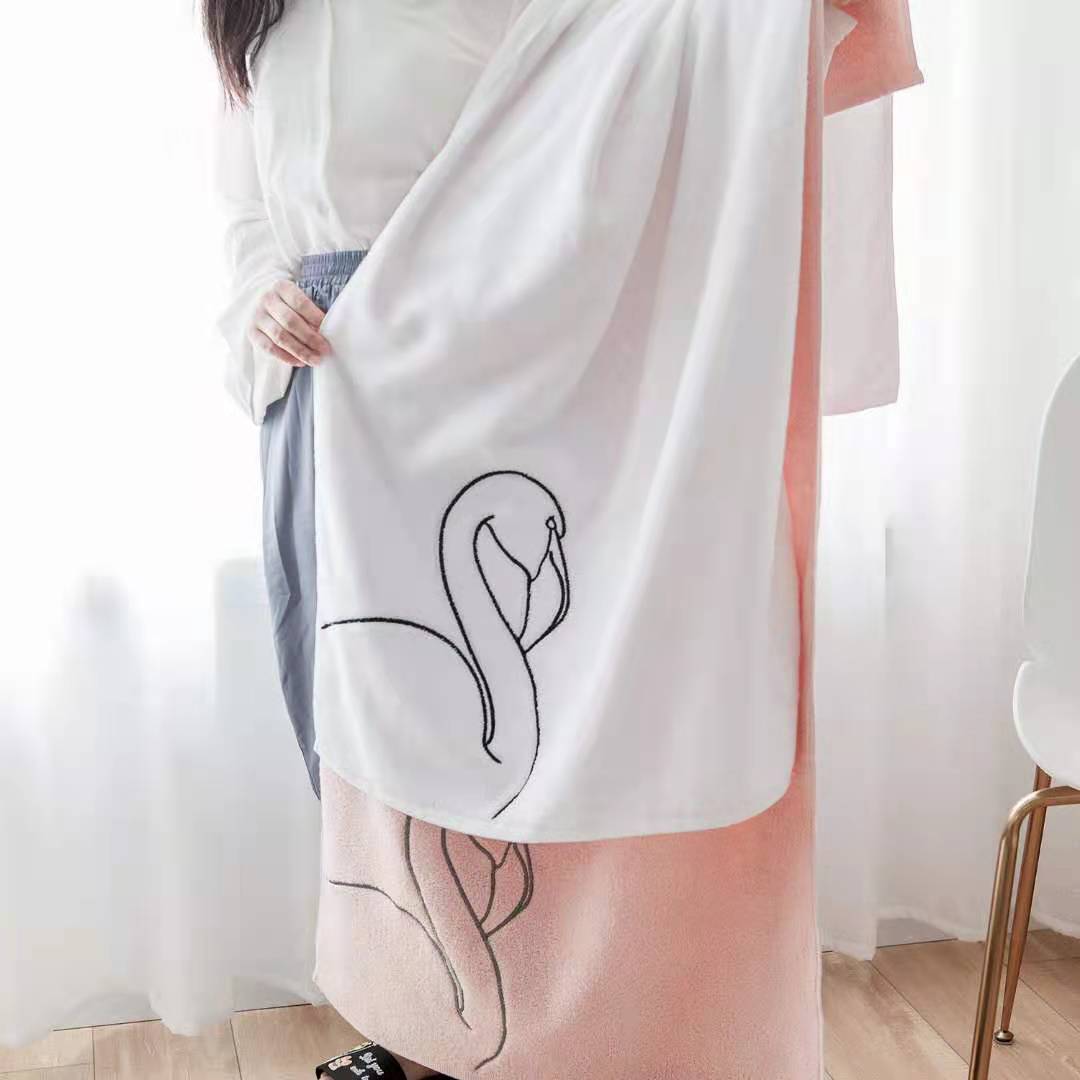Ins-style creative embroidered flamingo bath towel, pure cotton gift bath towel for couples and best friends Specification image
