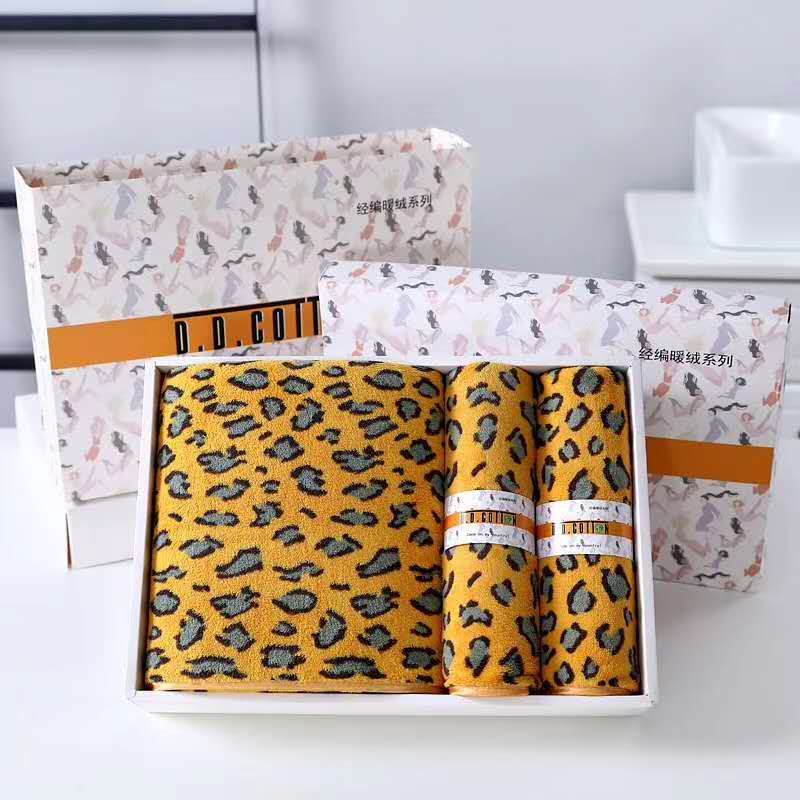 Creative leopard print towel, soft, quick-absorbing and quick-drying coral fleece cover towel, household towel Application Scenario
