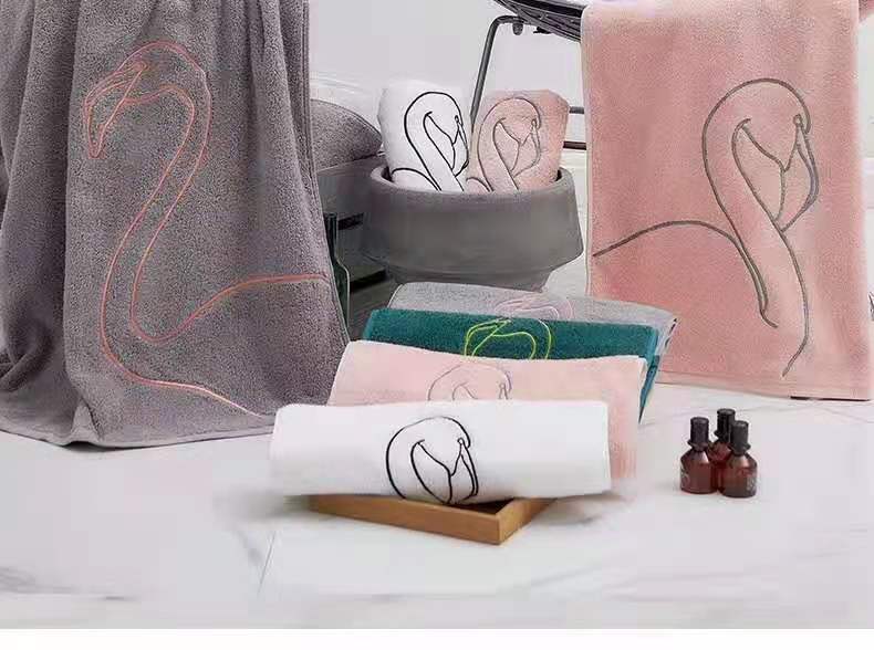 Ins-style creative embroidered flamingo bath towel, pure cotton gift bath towel for couples and best friends detail image 2