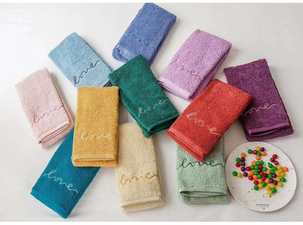 Ins-style creative embroidered love towel, pure cotton high-end towel, comfortable and soft gift towel detail image 1