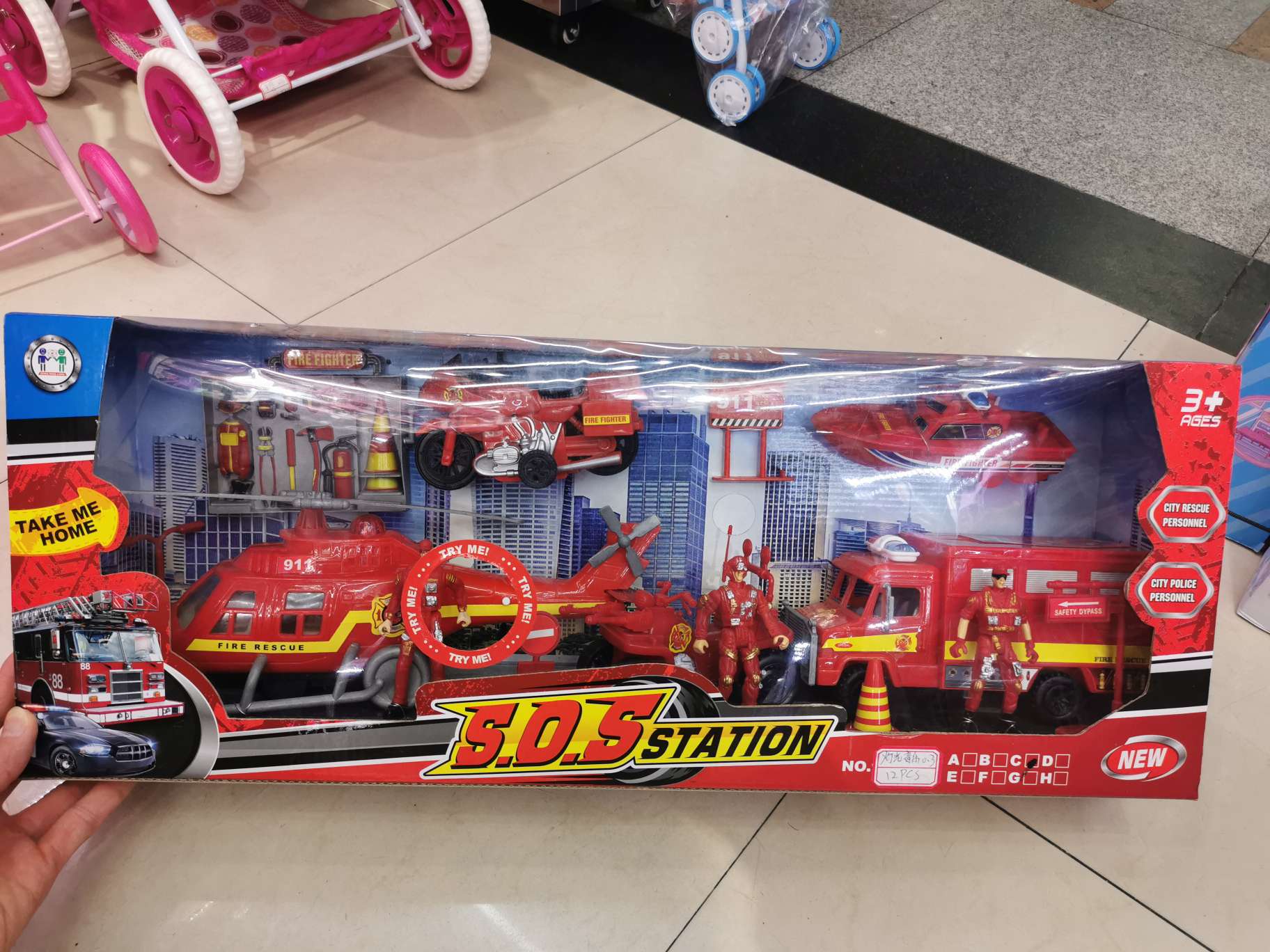 Sliding fire fighting kit