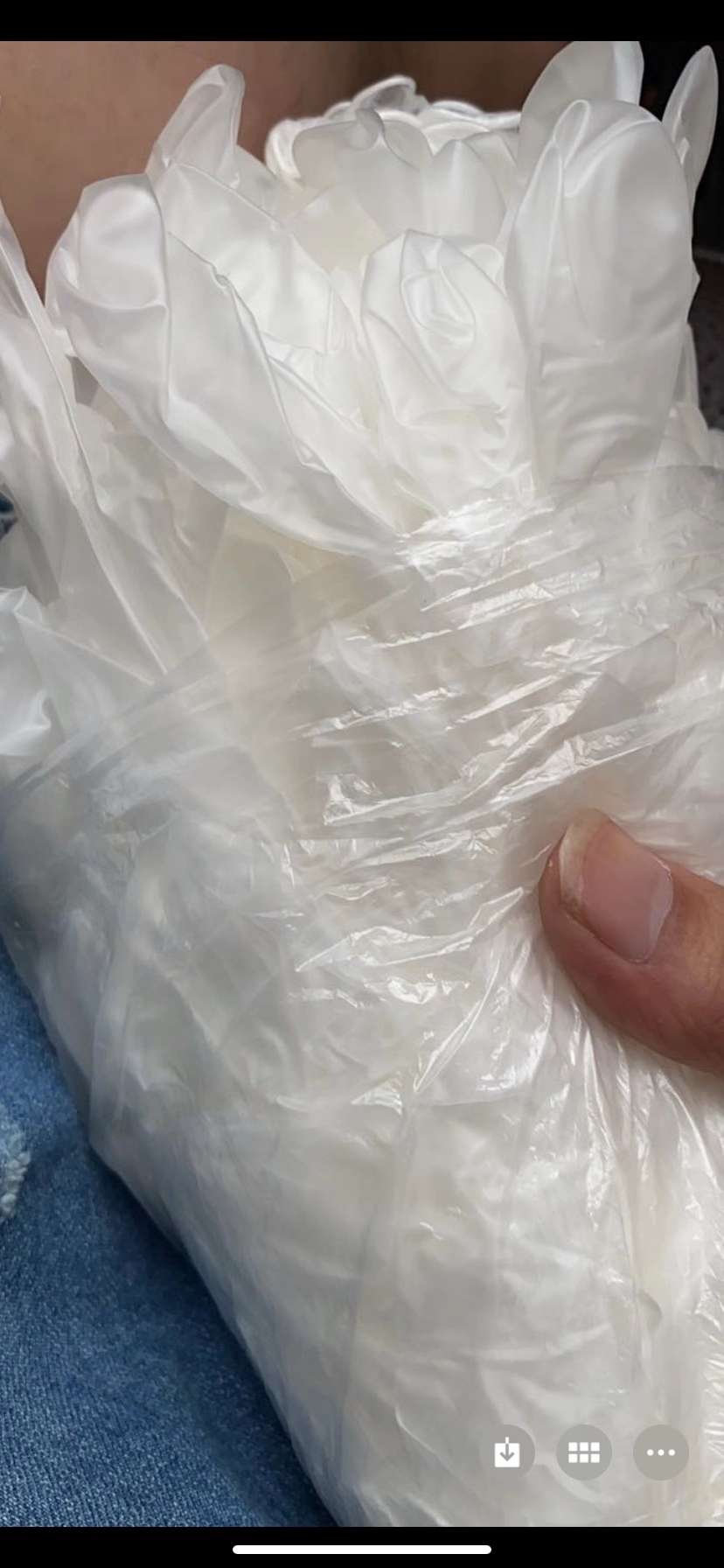 PVC gloves detail image 1
