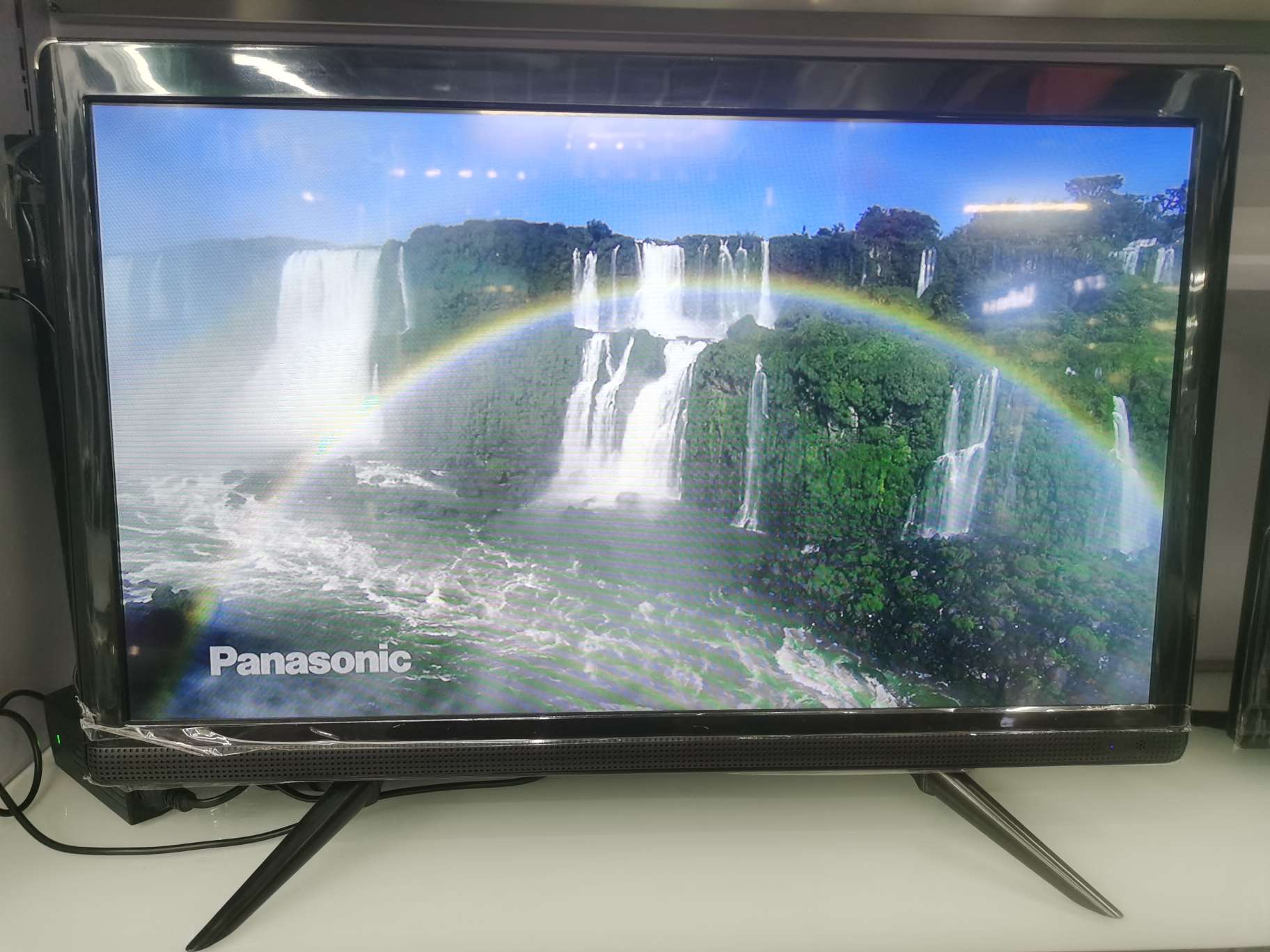 28寸液晶电视图