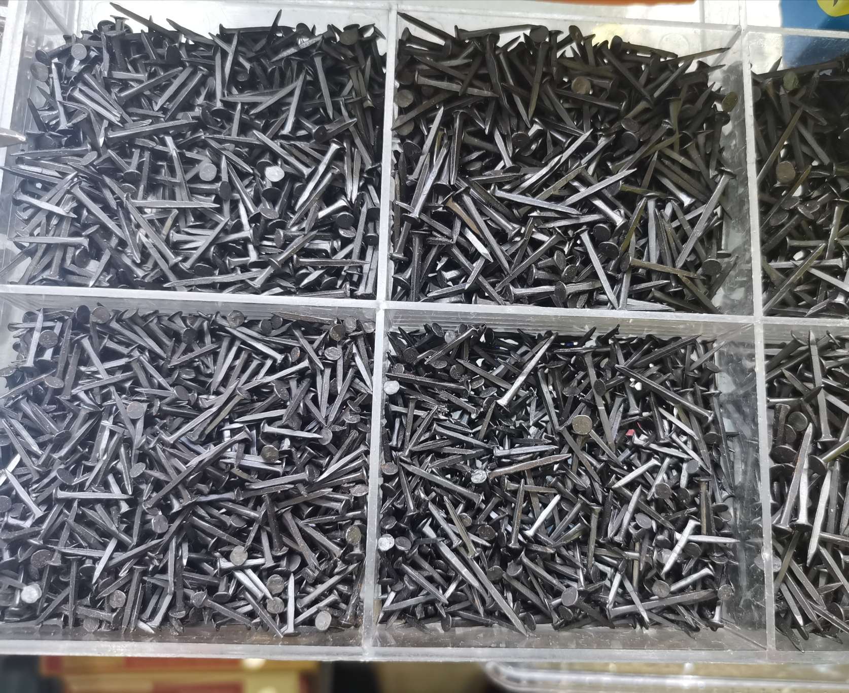 鞋钉，SHOE TACKS  钉子，烤蓝鞋钉，铁钉。细节图