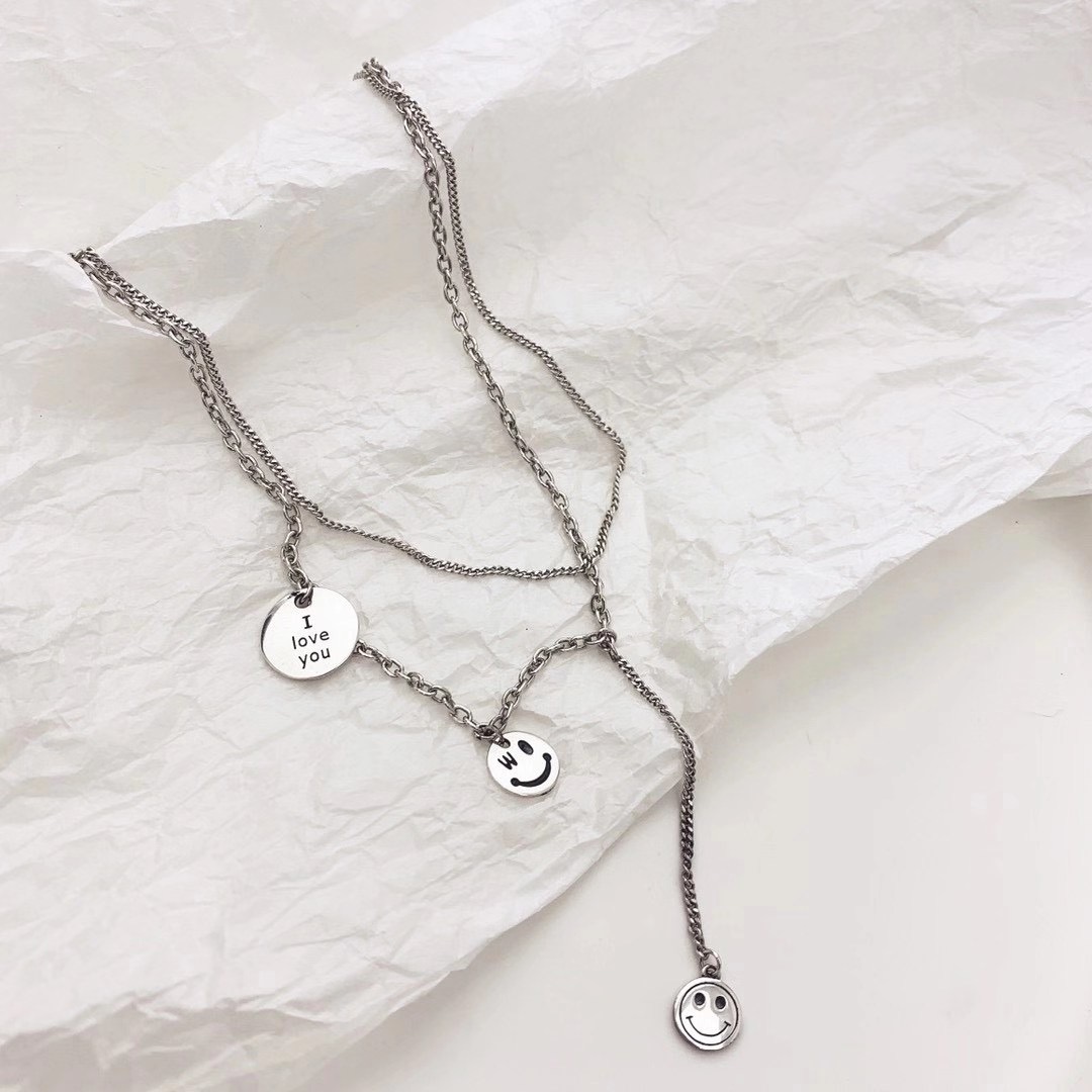 UKI SILVER and Ji S925 sterling silver smiley Face necklace Specification image
