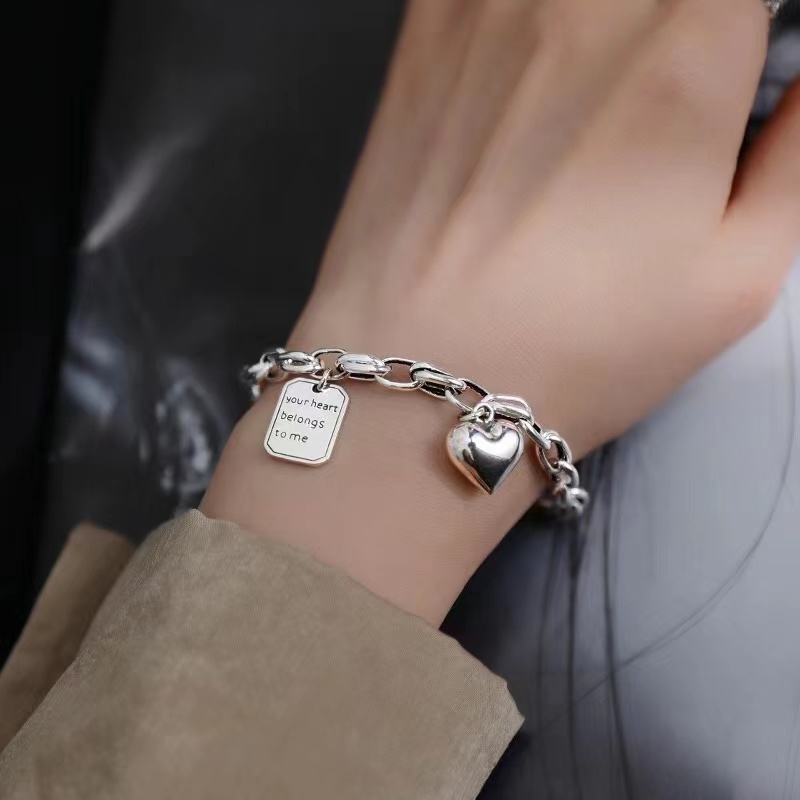 UKI SILVER and Ji S925 sterling silver personalized square card, heart-shaped bracelet details Picture