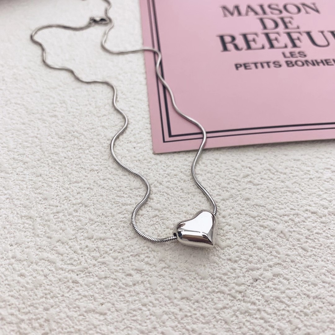 UKI SILVER and Ji S925 sterling silver heart-shaped snake bone necklace Specification image