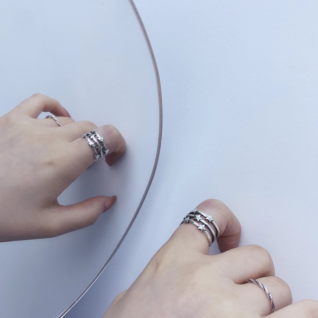 UKI SILVER and Season S925 sterling silver three-layer openwork star ✨ ring details Picture