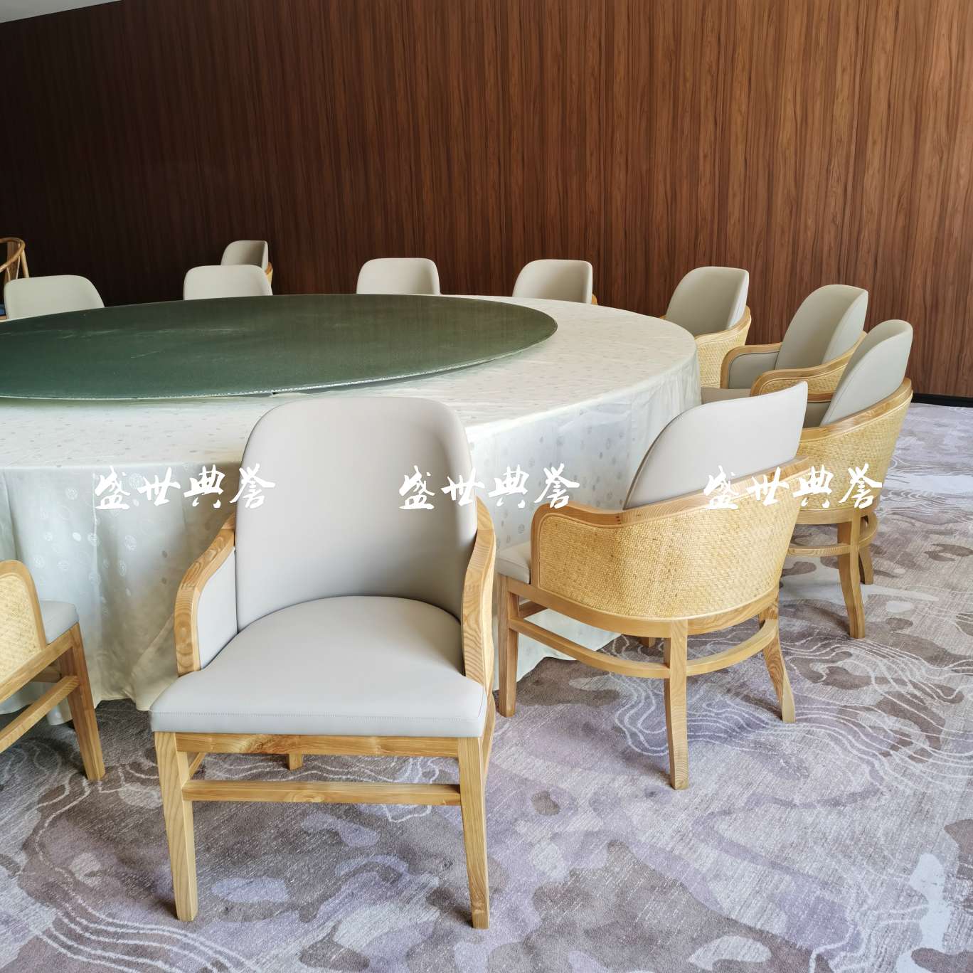上海星级酒店实木餐桌椅国际大饭店包厢实木藤编椅子白蜡木扶手藤椅细节图