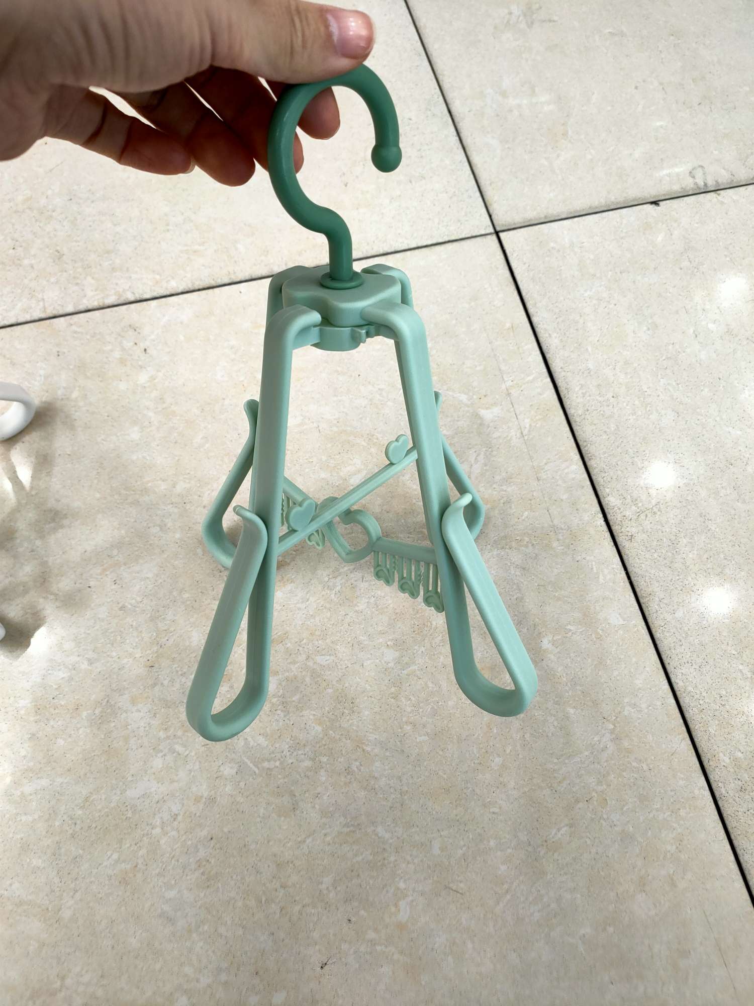 多功能挂鞋架产品图