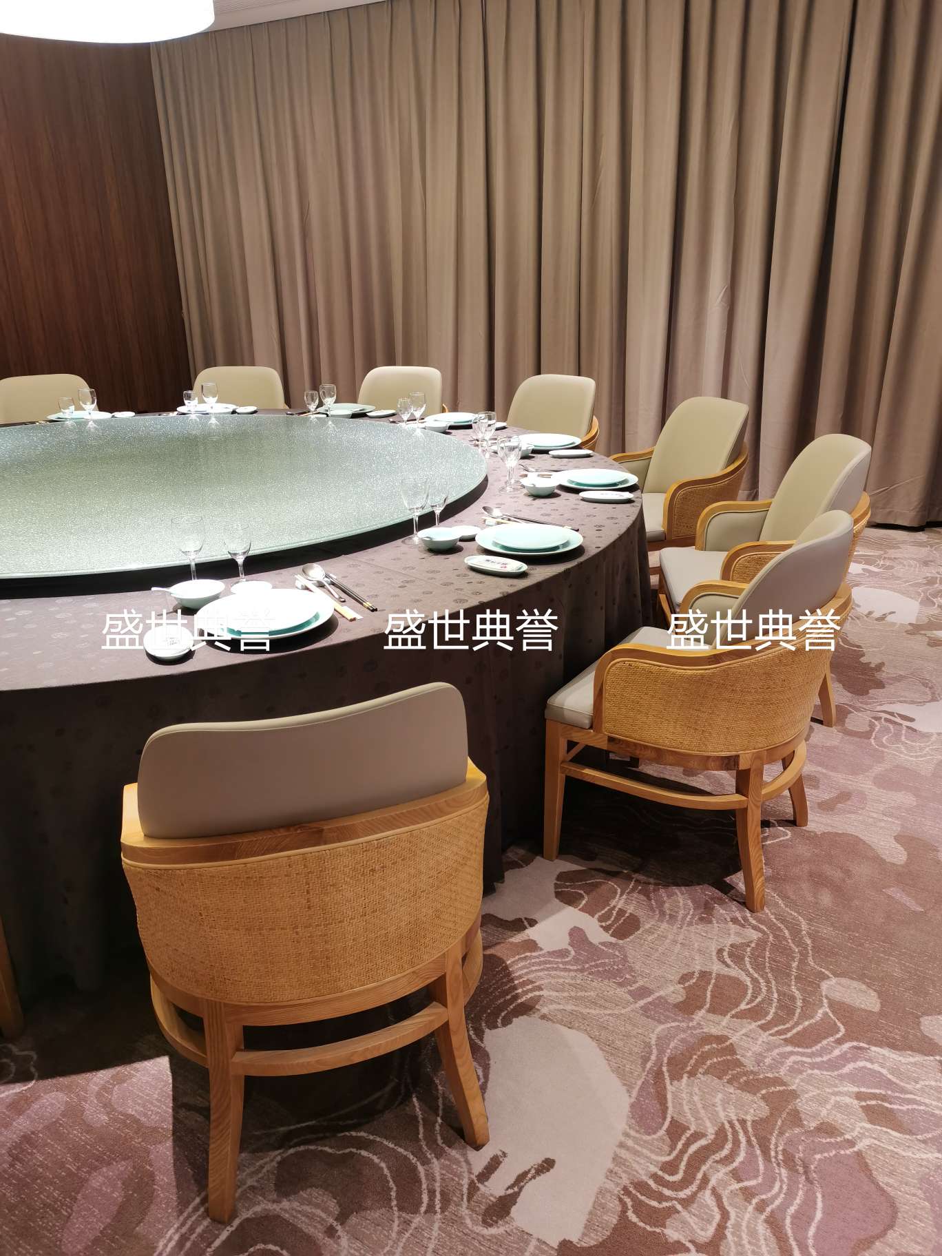 上海星级酒店实木餐桌椅国际大饭店包厢实木藤编椅子白蜡木扶手藤椅详情图11