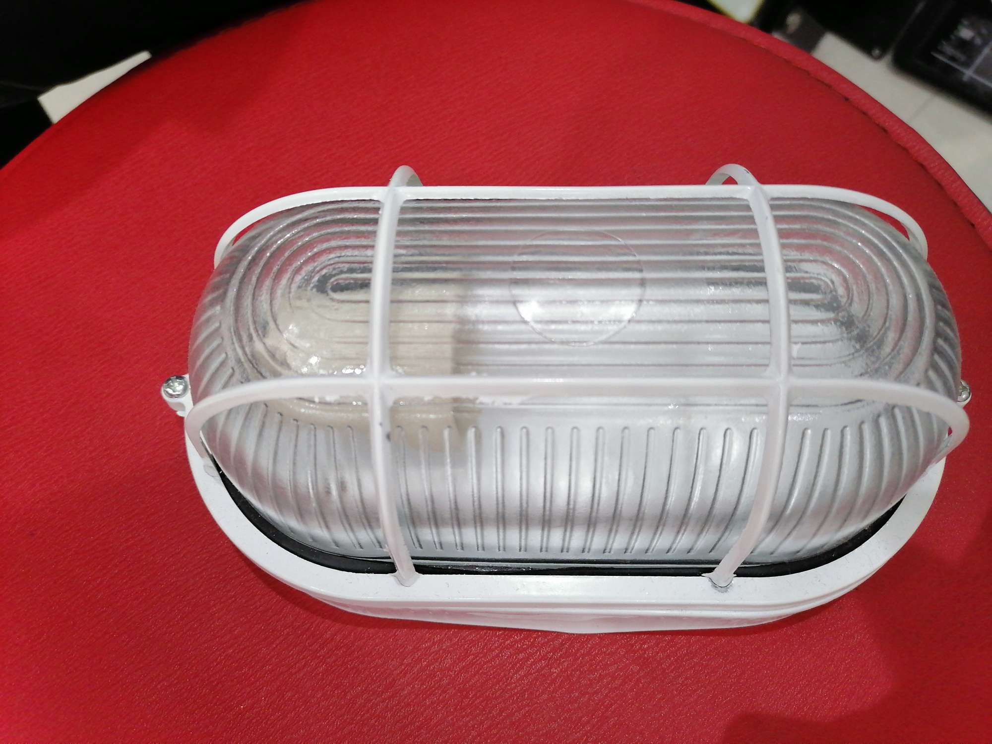 Elliptical moisture-proof lamp details Picture