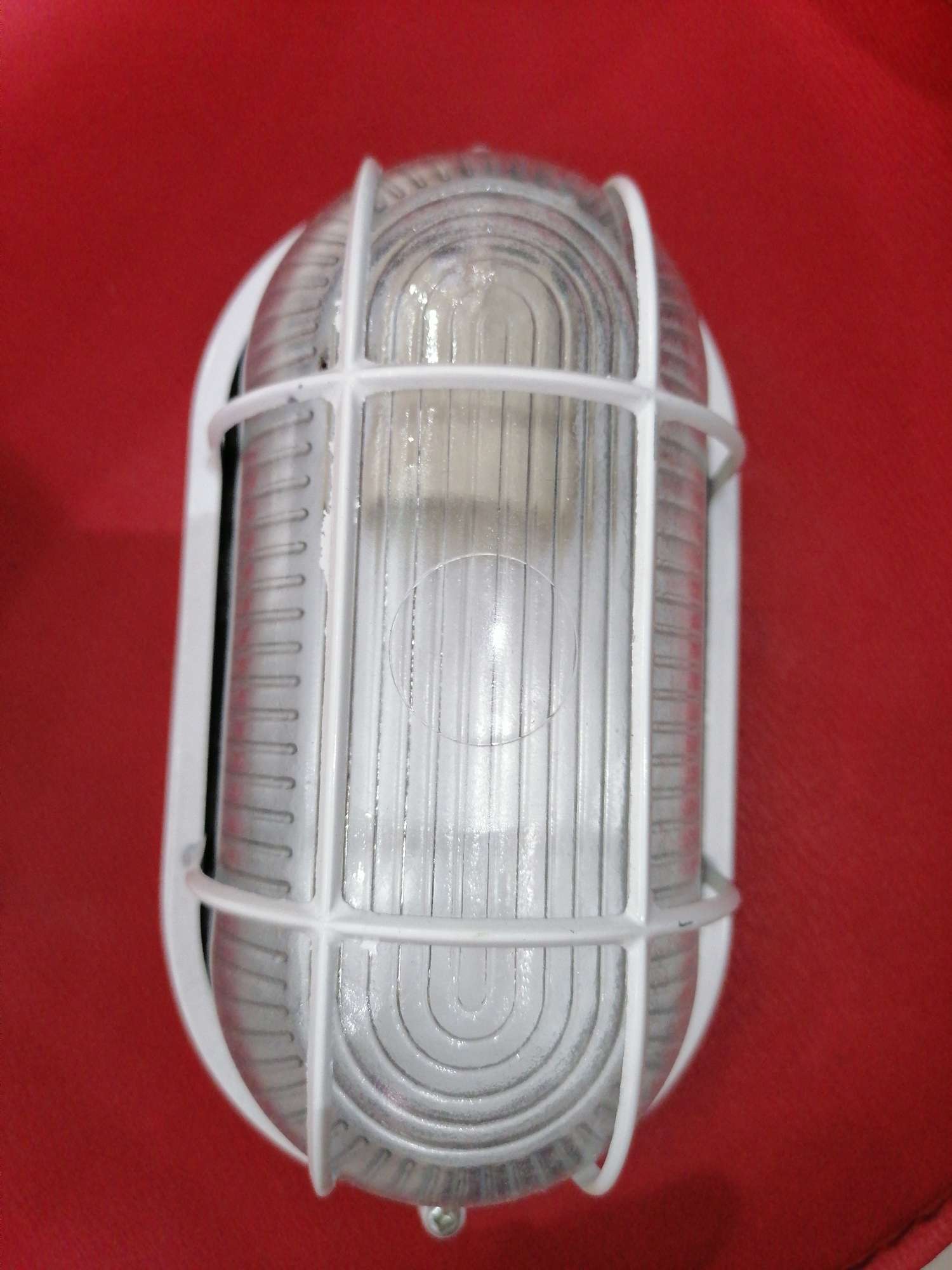 Elliptical moisture-proof lamp
