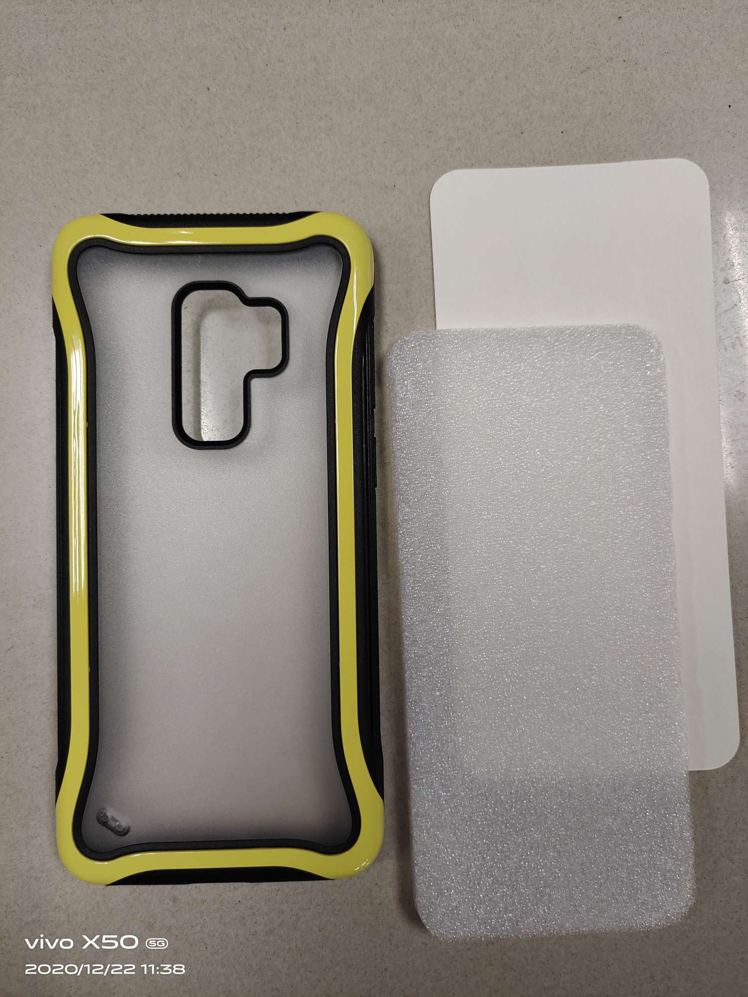 手机保护套实物图