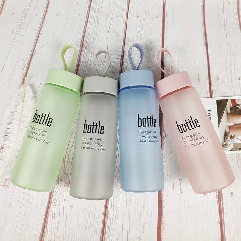 Yiwu Good Goods 0721 Cup packing quantity: 80 pieces, capacity: 500ML, transparent and elegant water cup, material: PC+PP, volume: 56*35*40=0.078, color: random shipment details Picture