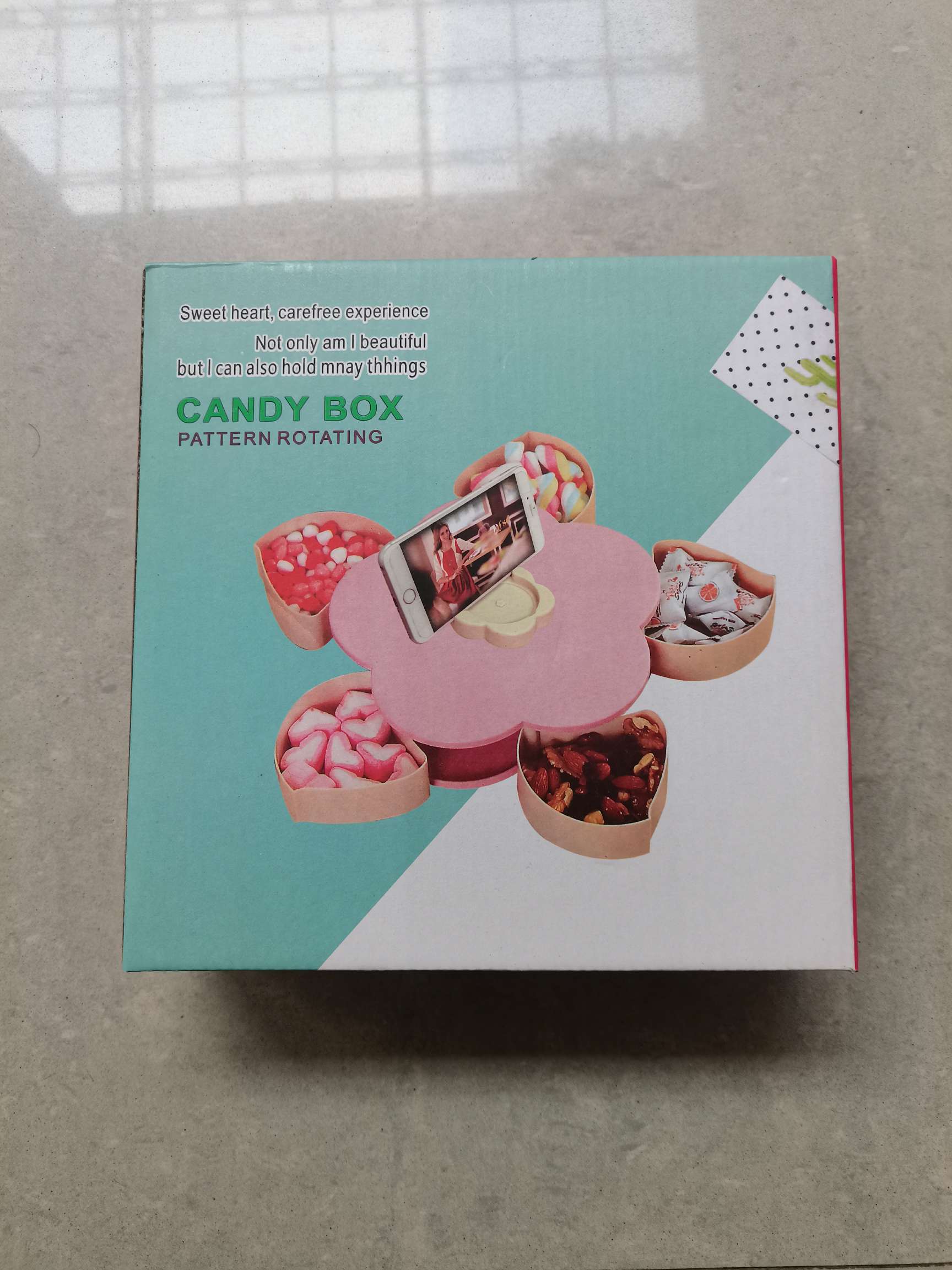 花漾旋转果盒 家用结婚塑料花型五格糖果盒