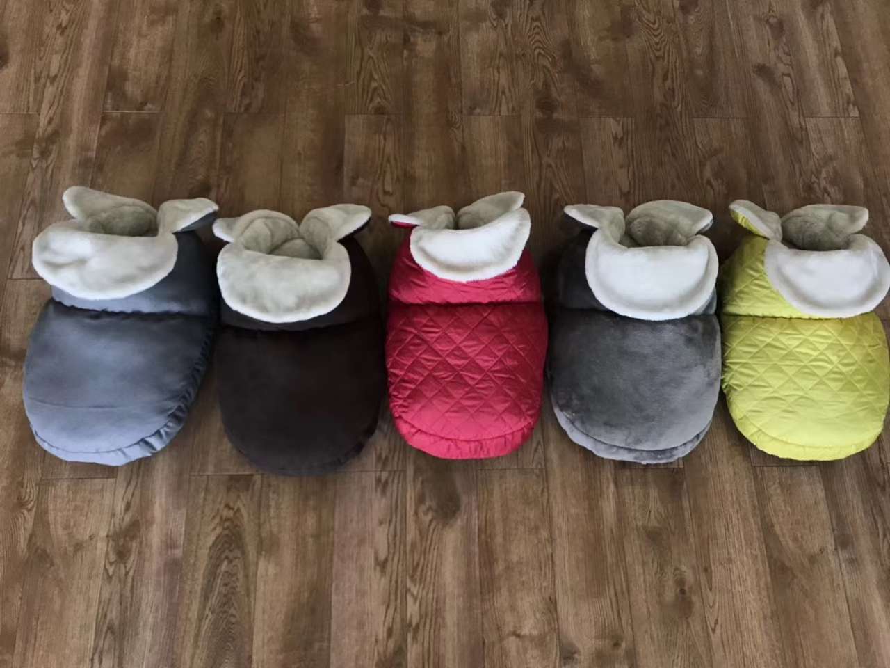 Novel style, complete variety, a lot of stock, pet babies winter nest mat!