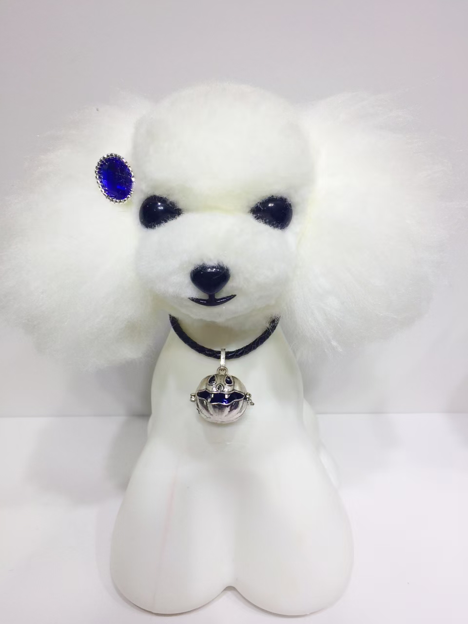 🔔 可以打开的铃铛挂件

🔔 打开后可用于防止联系方式
🔔详情8