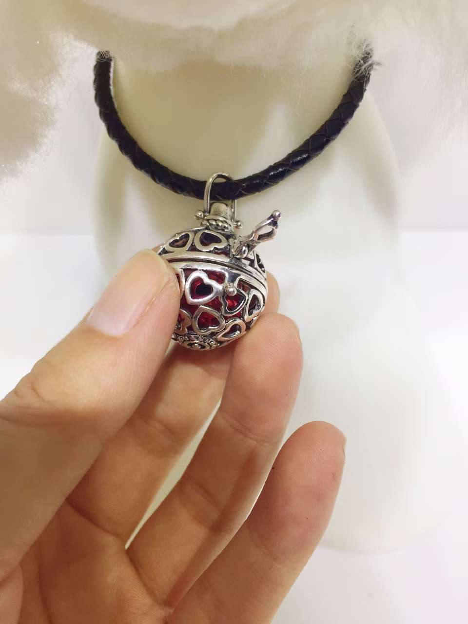 🔔 可以打开的铃铛挂件

🔔 打开后可用于防止联系方式
🔔详情1