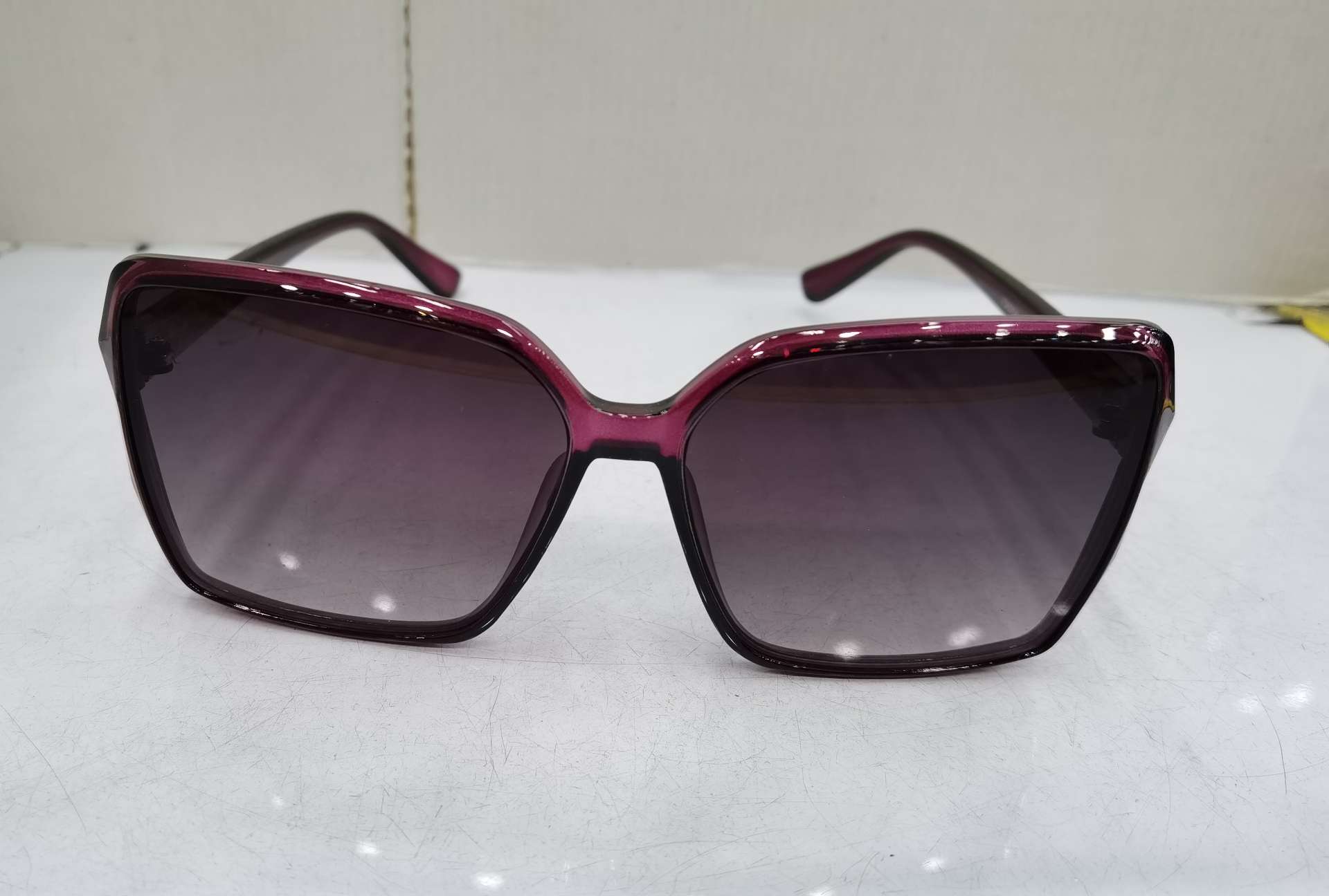 YS 6004 model needs to be ordered for customization. 2020 new style hinged foot fashionable men's and women's trendy sunglasses, UV protection sunglasses, bright black, double gray, transparent tea, double tea, transparent pink, transparent gray, transparent purple can be mixed undefined