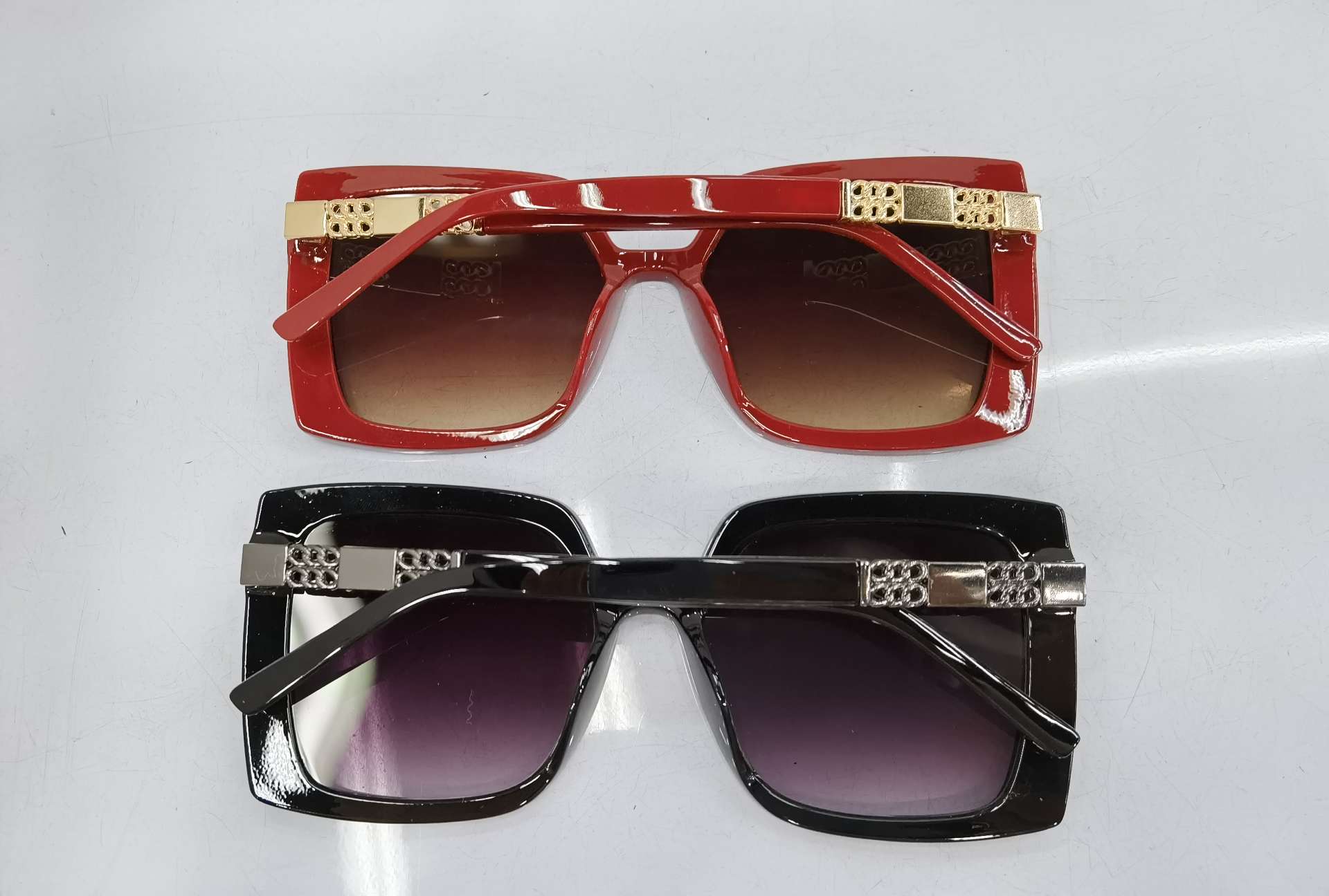 YS E07款需下单订做2020年新款铰链脚时尚男女潮防紫外线墨镜亮黑双灰亮实红双灰沙实粉双灰沙实蓝双灰镀真膜+1.0元详情图6