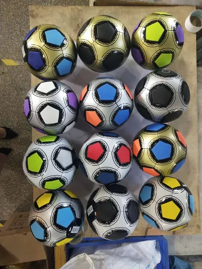 No. 5 Fluorescent Soccer Sports Outdoor Soccer Supplies Soccer Baisteway Pvc