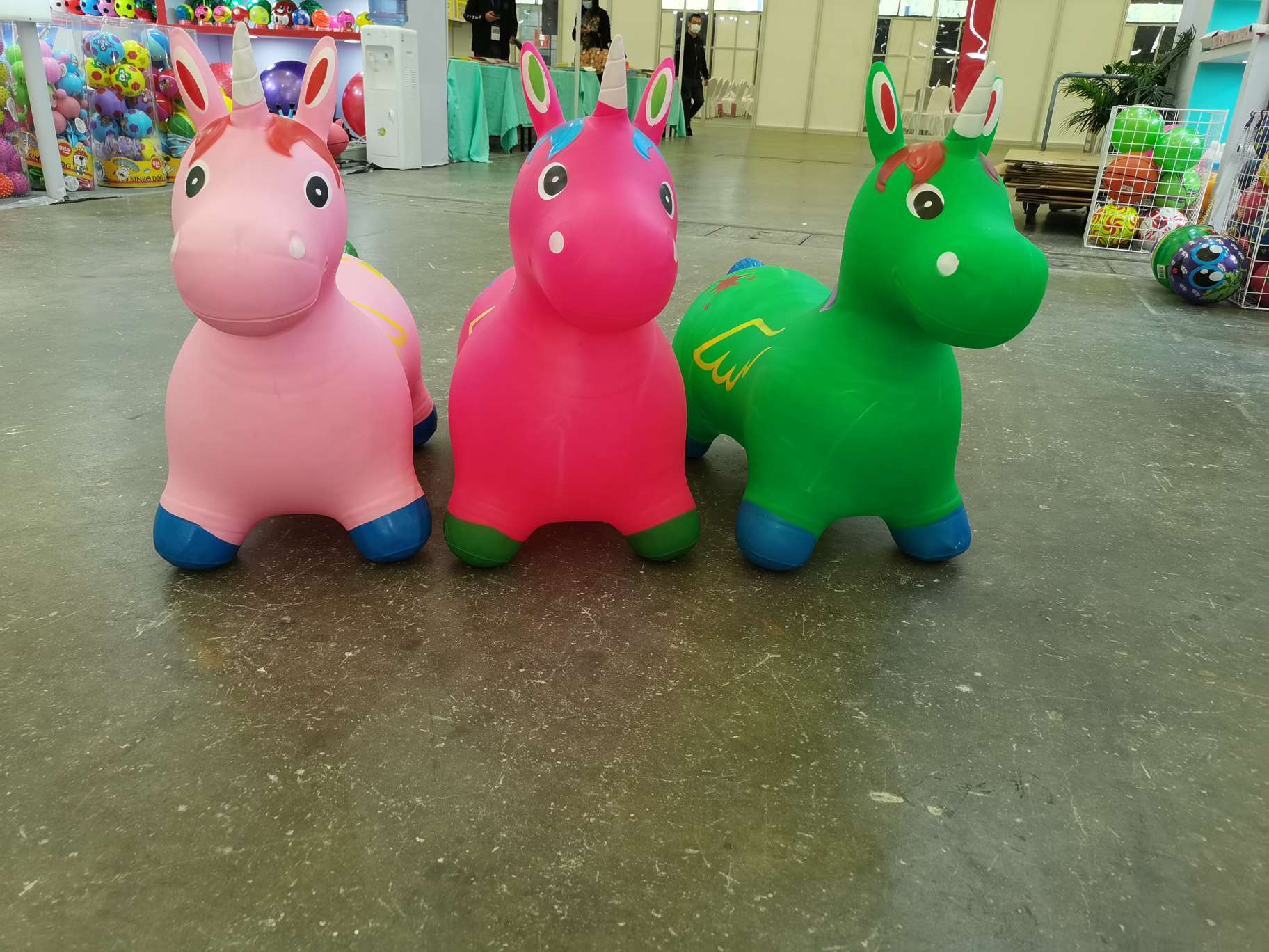 Extra large unicorn toy inflatable toy Large inflatable toy Besdiwei pvc 1