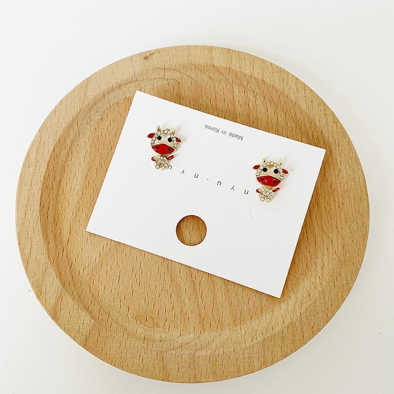 2021 New Year's cute Red Bull small Stud 925 silver needle piercing earrings