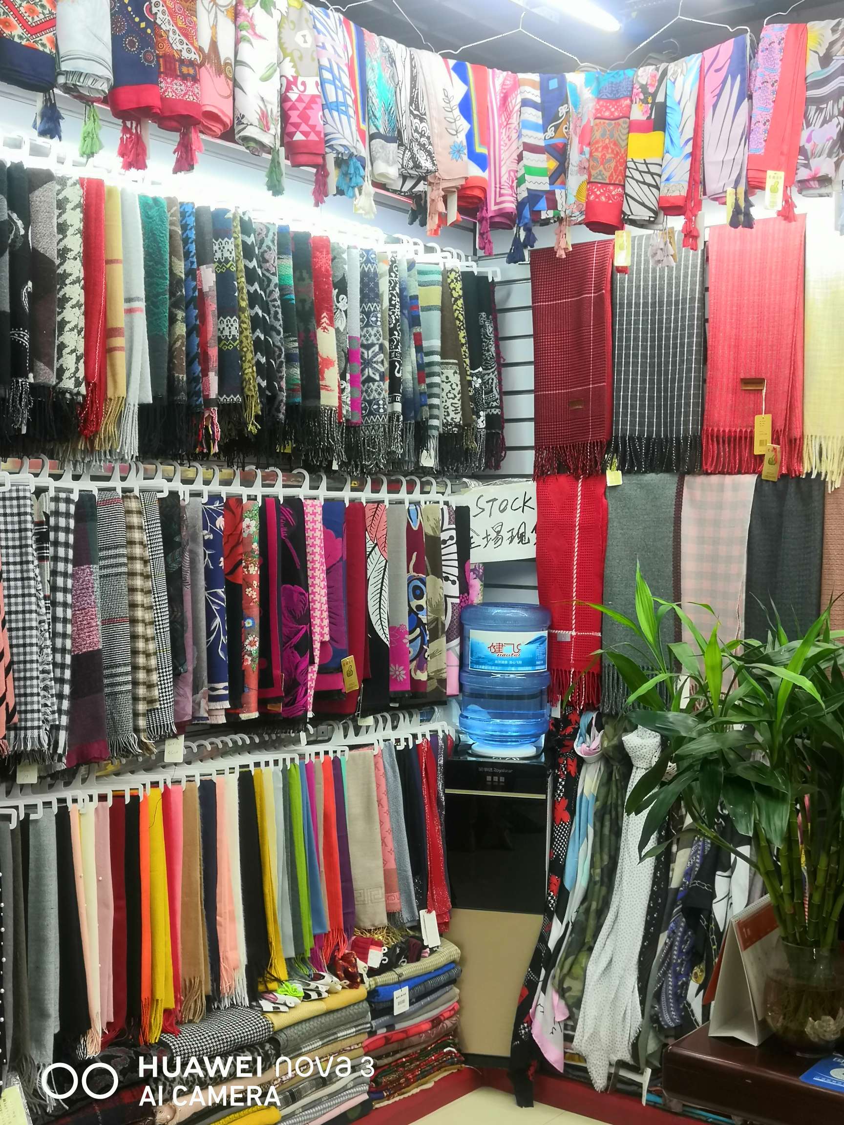 CH scarf describe pic - 3
