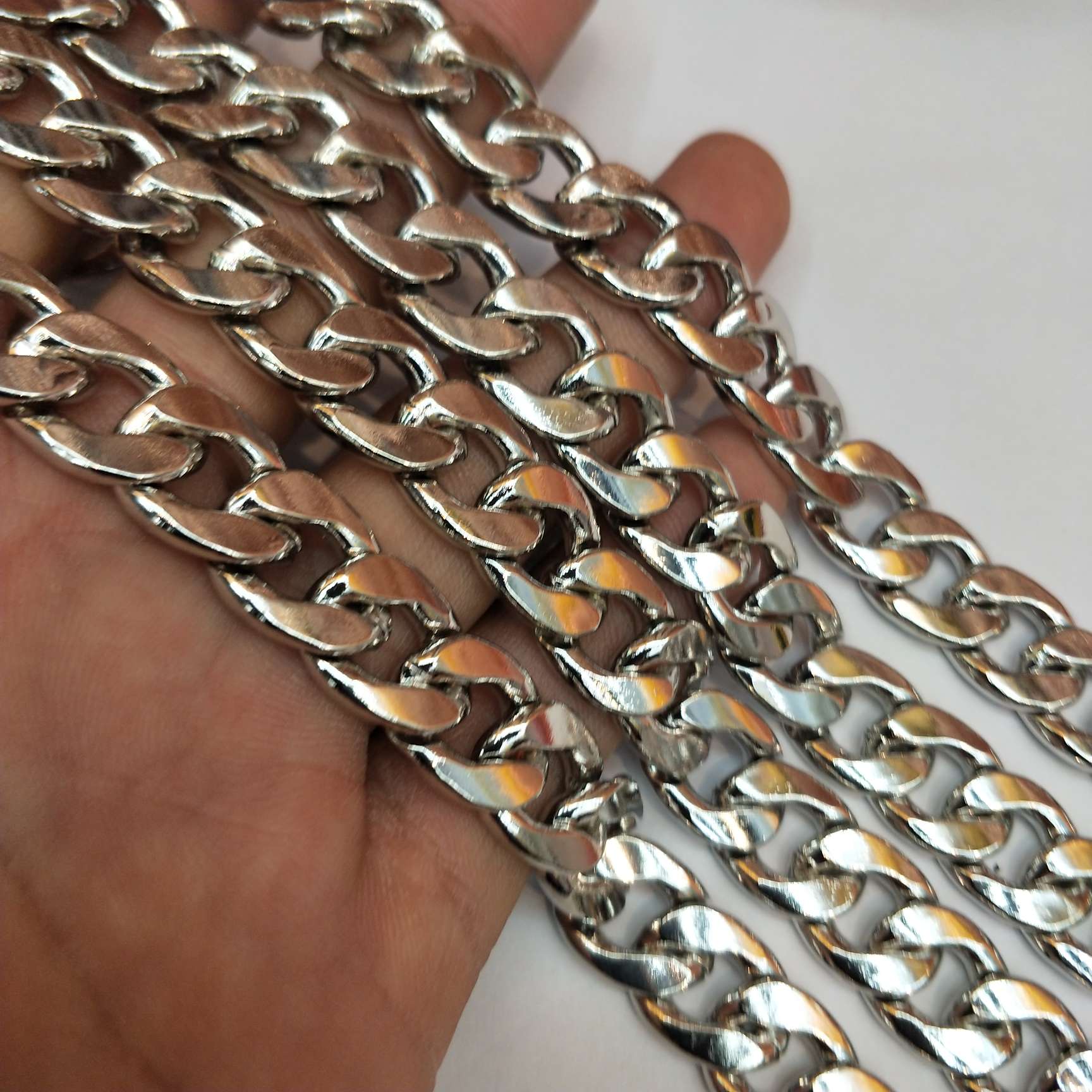 NK iron chain flat surface 10mm wide electroplated white K necklace for men details Picture