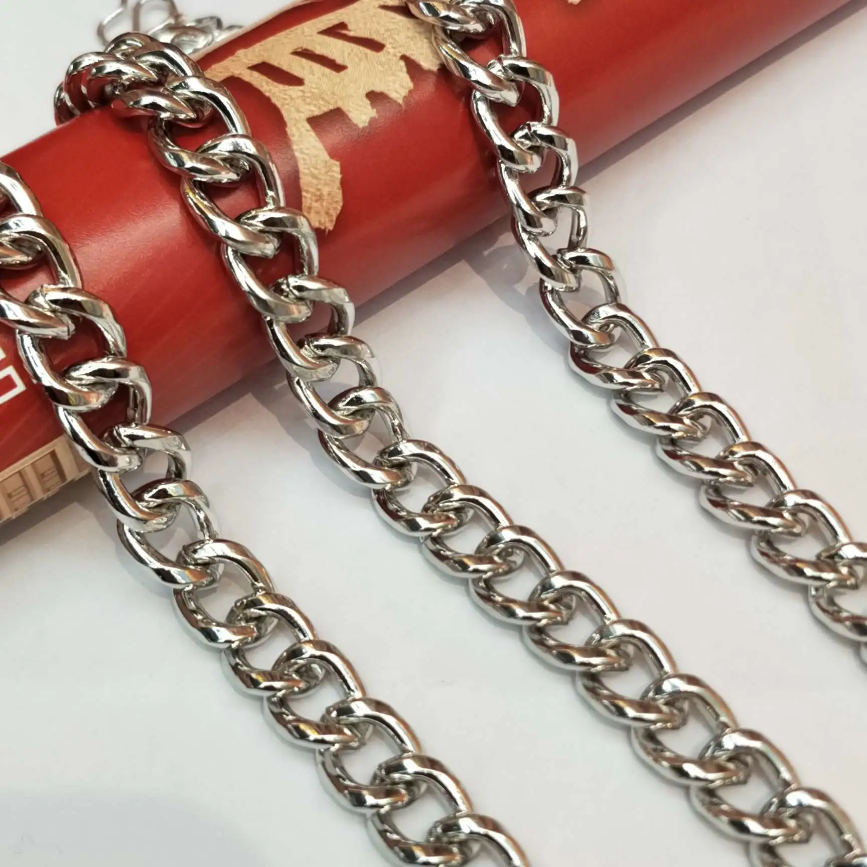 NK round grinding chain 9 mm wide and 55 cm long electroplated white K necklace detail image 3
