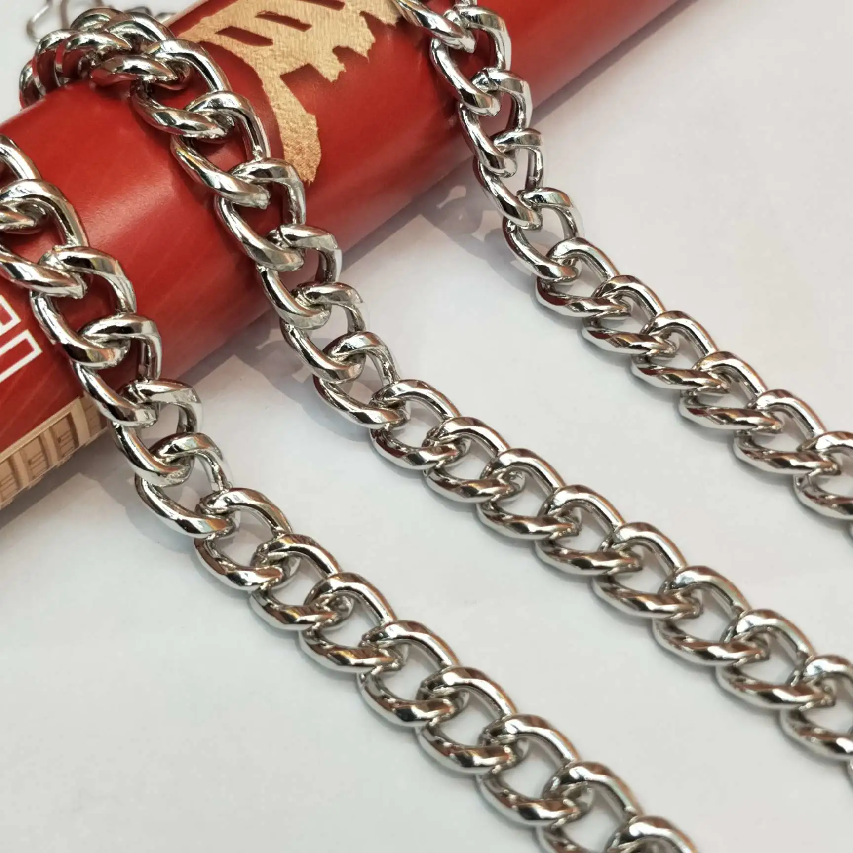 NK round grinding chain 9 mm wide and 55 cm long electroplated white K necklace detail image 6