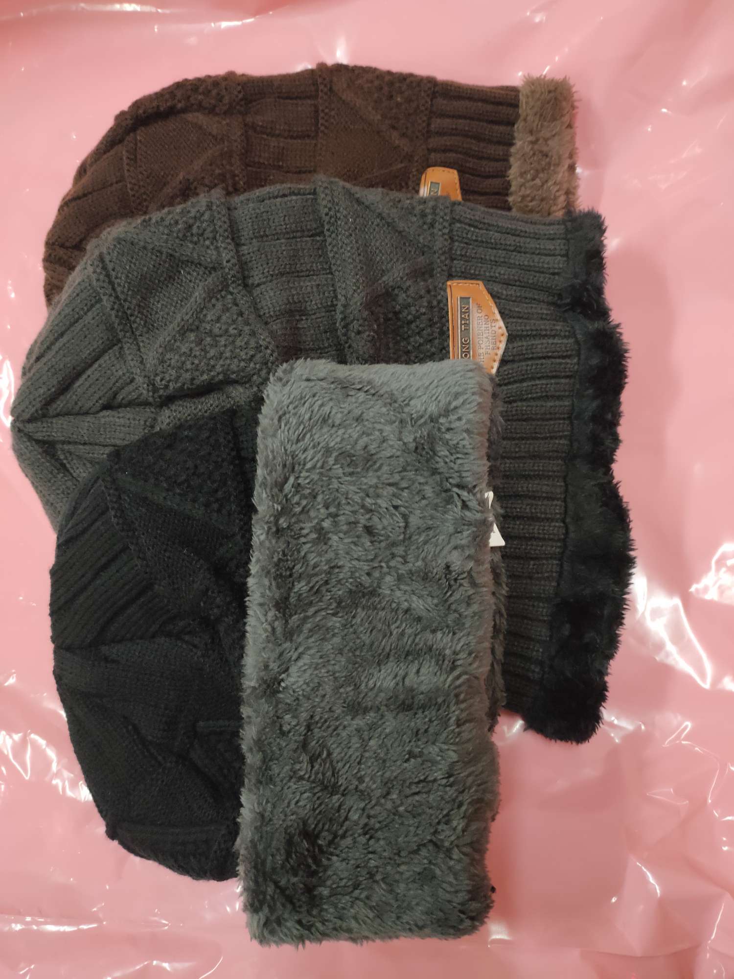 Men's and women's winter thickened warm knitted woolen hats, winter cotton hats, Korean style trendy autumn and winter cold-proof outdoor men's winter hats undefined