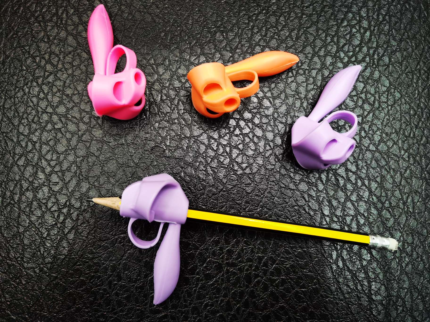 New pen grip details Picture