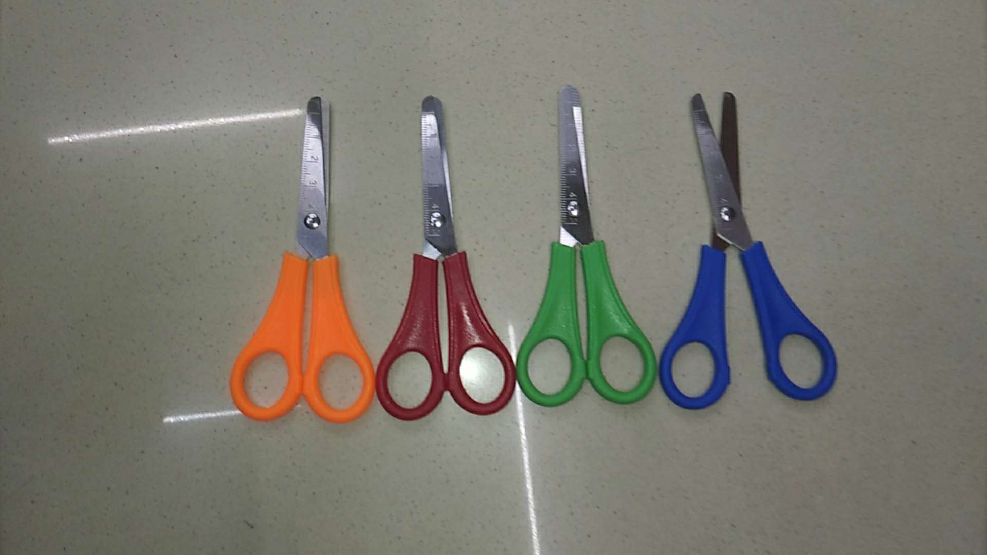Five-inch cut scissors, student scissors, knives, hardware tools, office scissors, 13 CM X 5.5 CM, 1000 pieces per piece details Picture