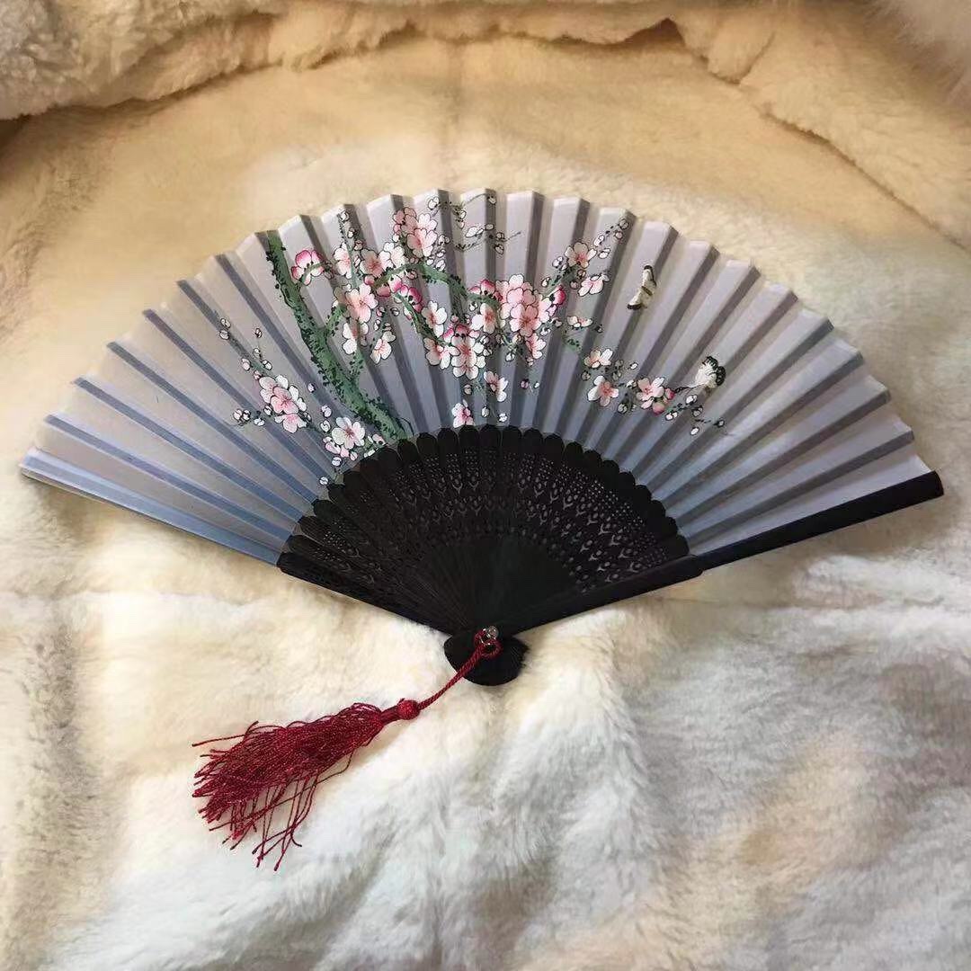 义乌直销夏季竹制磨削手工雕刻家居摆件日式折扇女士一笑详情图10