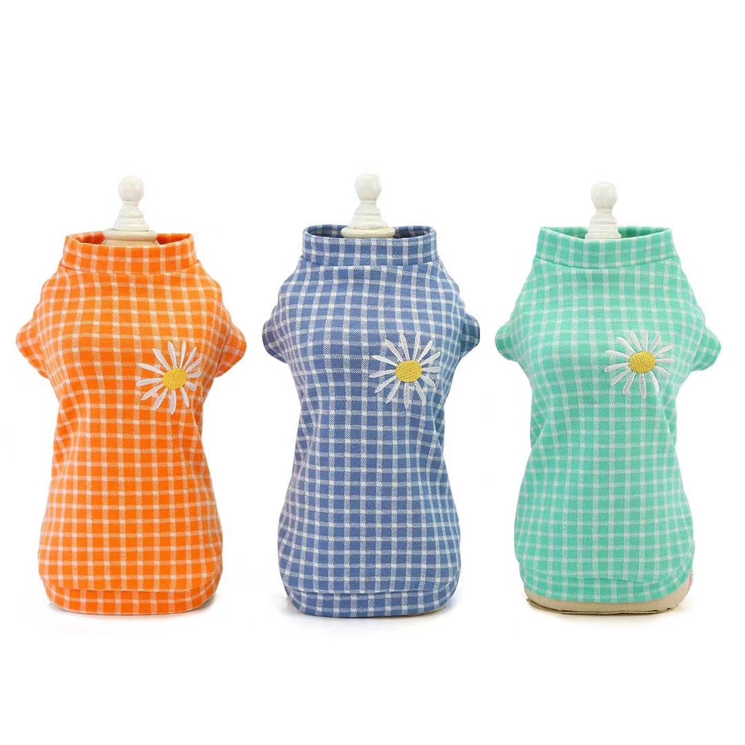 猫咪衣服秋冬装新款🎉🎉🎉
三个颜色，四个尺寸