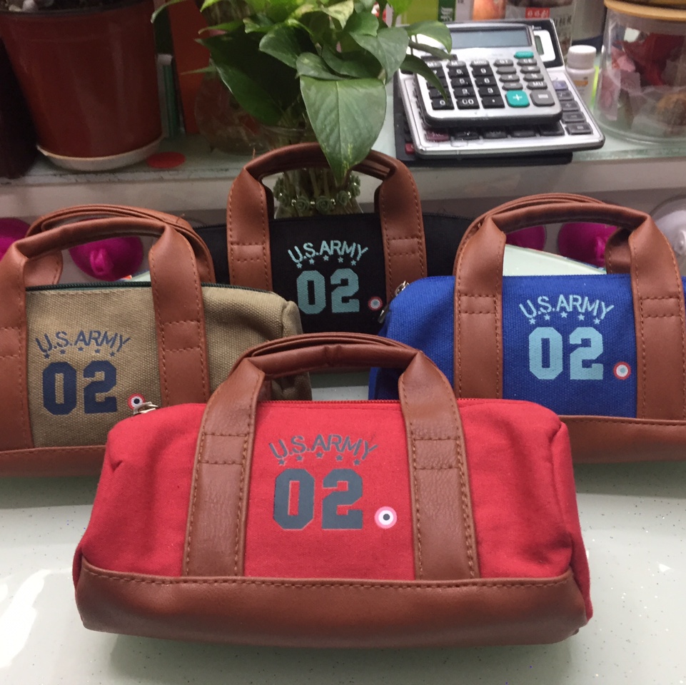 Pen case 063